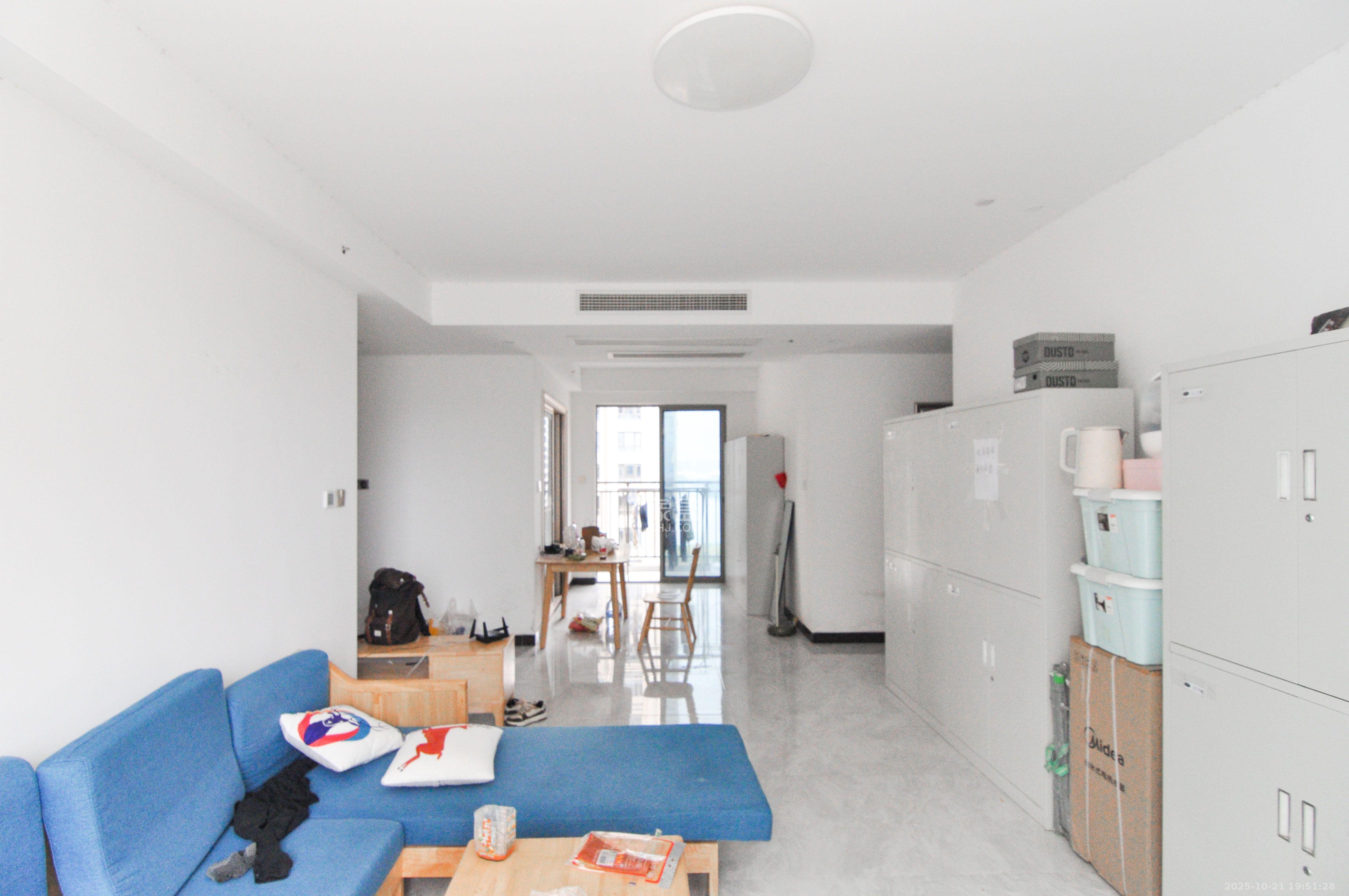 梅溪湖金茂湾 4室2厅2卫 2500.0元/月 梅溪湖金茂湾 4室2厅2卫 2500.0元/月室内图