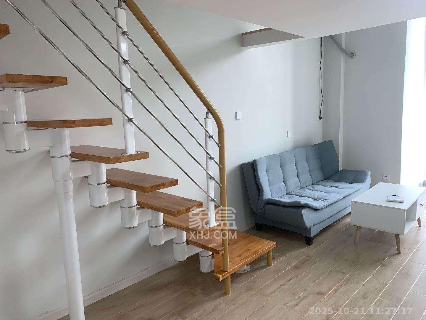 裕天国际商汇中心  1室1厅1卫    1600.0元/月室内图