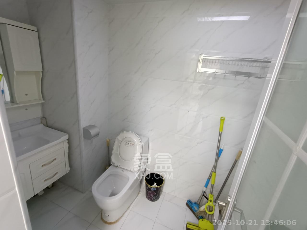 北辰三角洲E4区  2室1厅1卫    2800.0元/月 北辰三角洲E4区  2室1厅1卫    2800.0元/月室内图