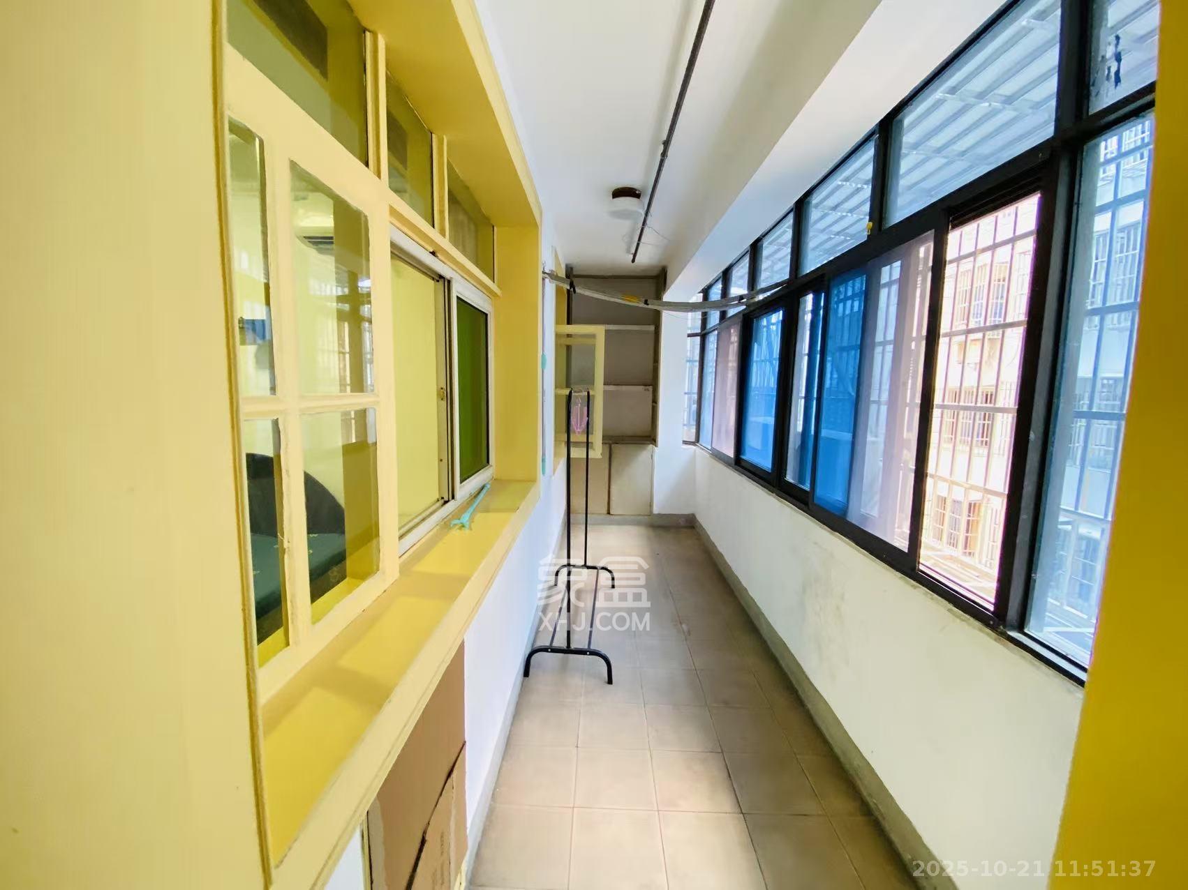 劳动广场消防队宿舍  3室2厅1卫    2000.0元/月室内图