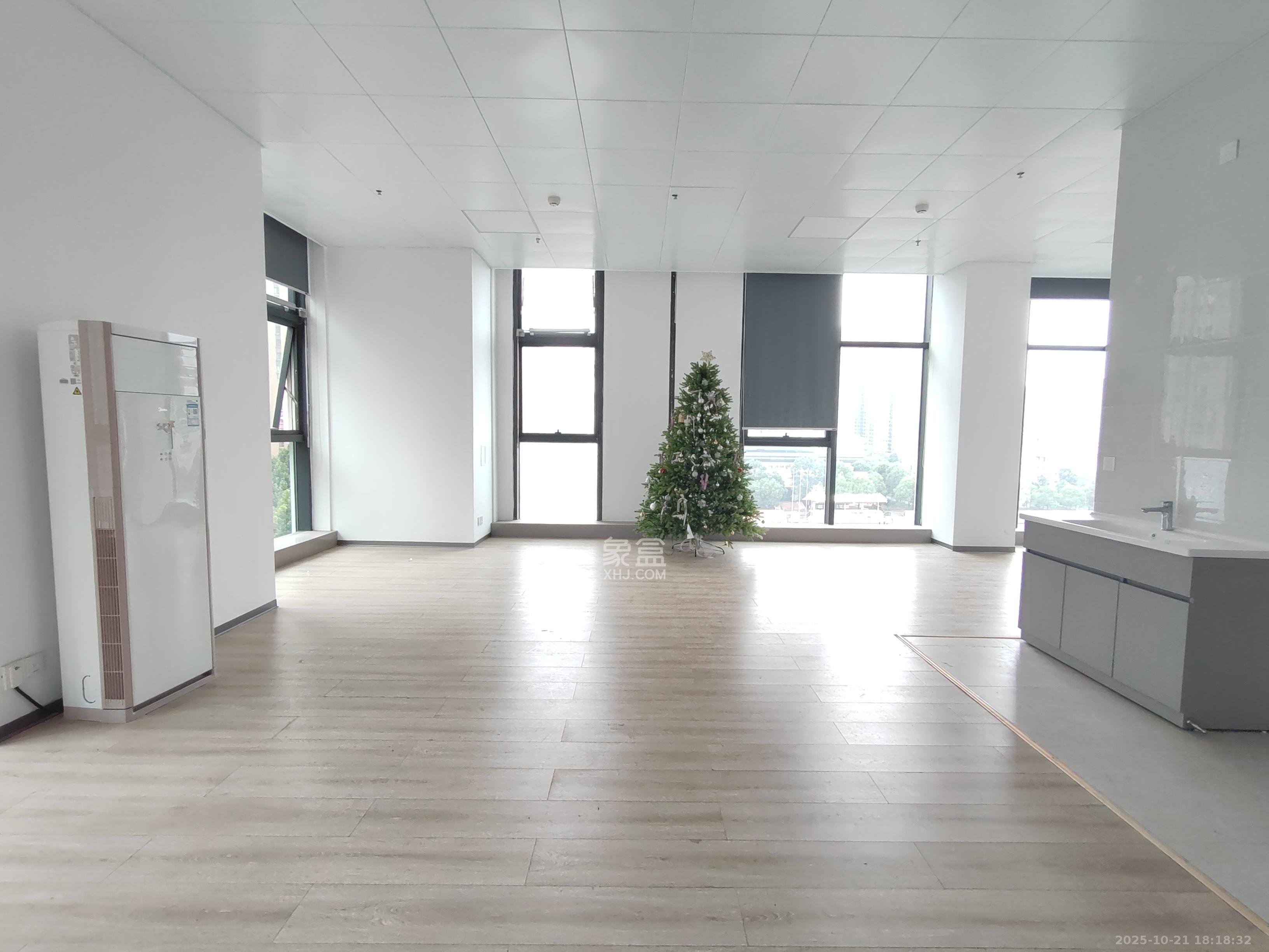 广大商务大厦  1室1厅1卫    3680.0元/月 广大商务大厦  1室1厅1卫    3680.0元/月室内图1