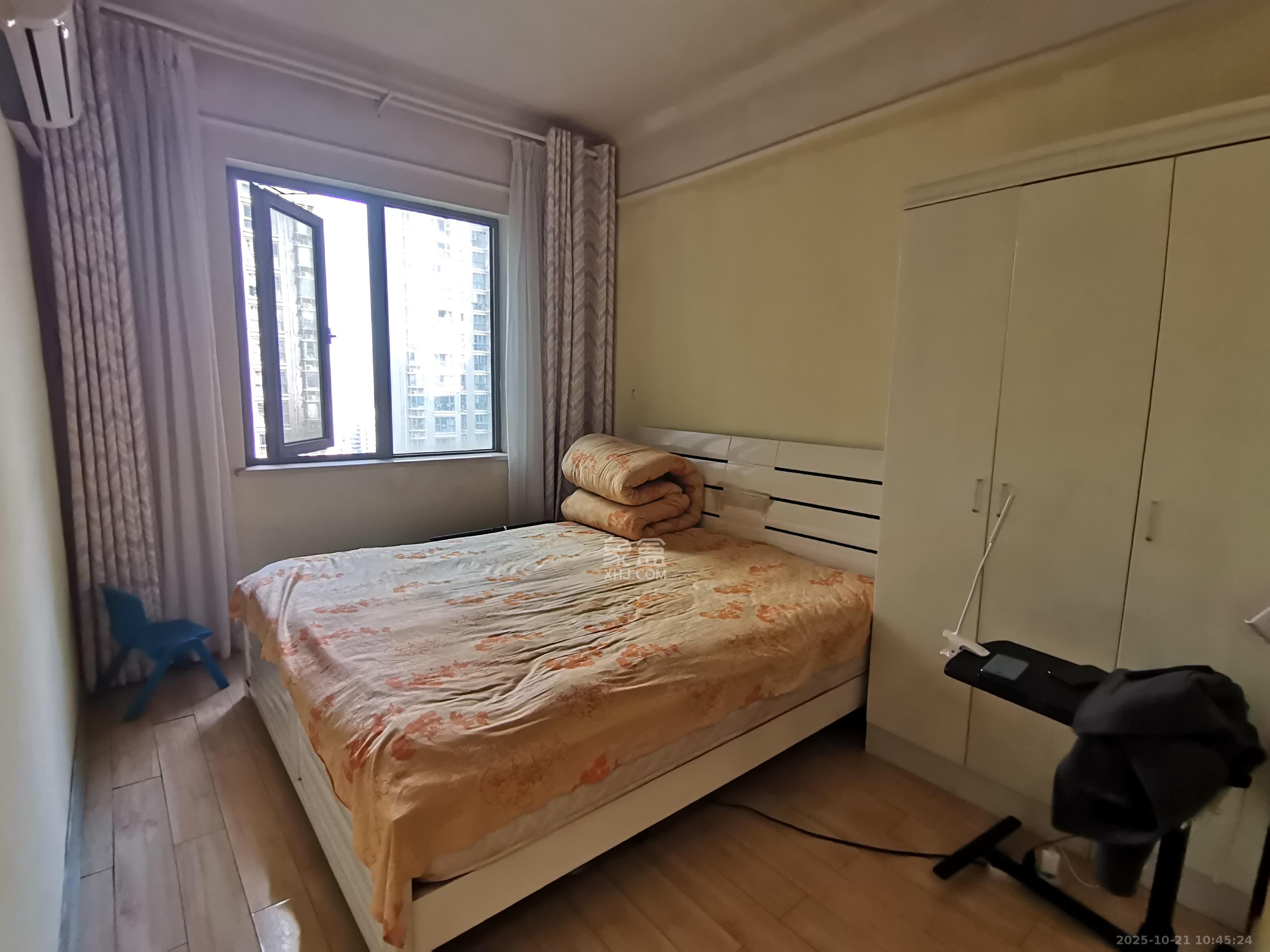 佳天瑞宁花园  1室1厅1卫    1800.0元/月室内图