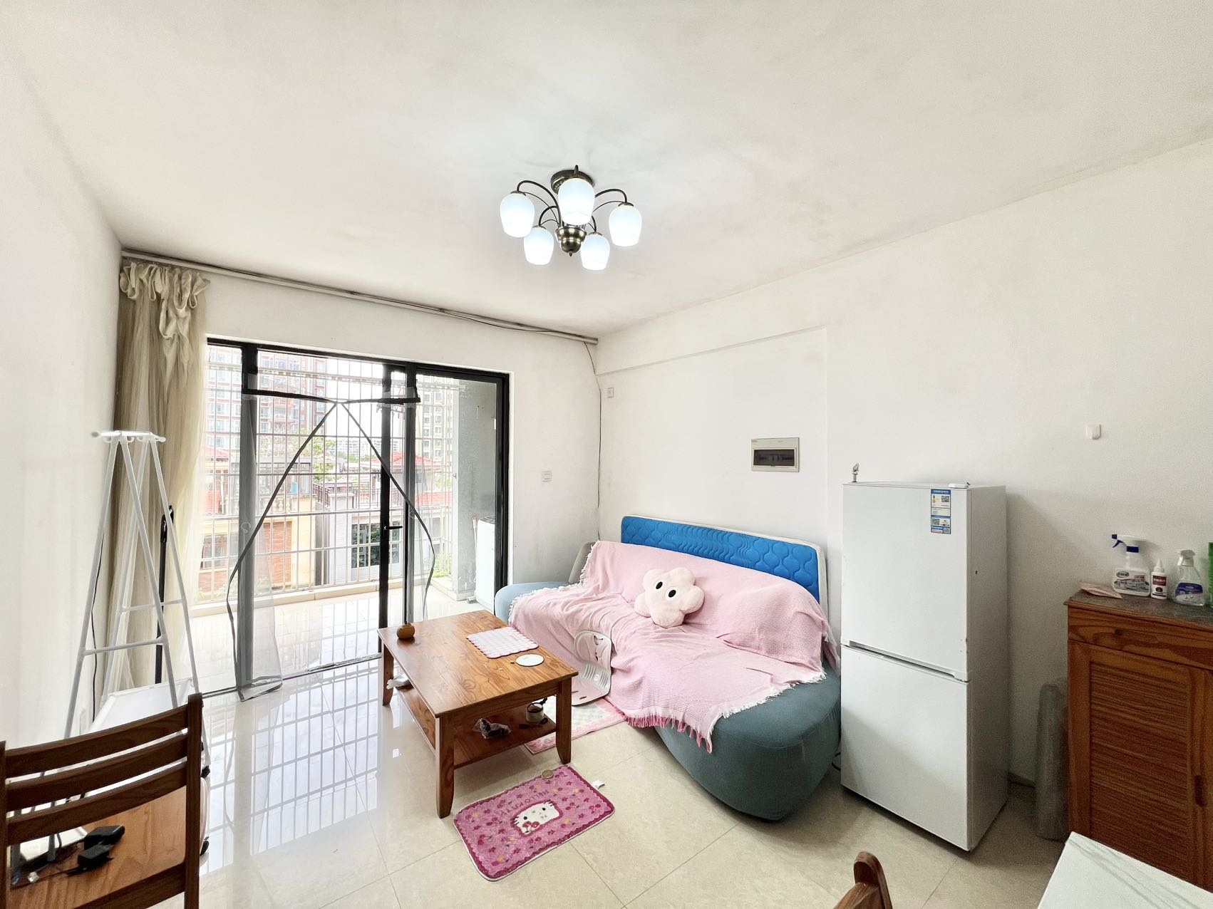 紫泉花坊 1室1厅1卫 1600.0元/月 紫泉花坊 1室1厅1卫 1600.0元/月室内图