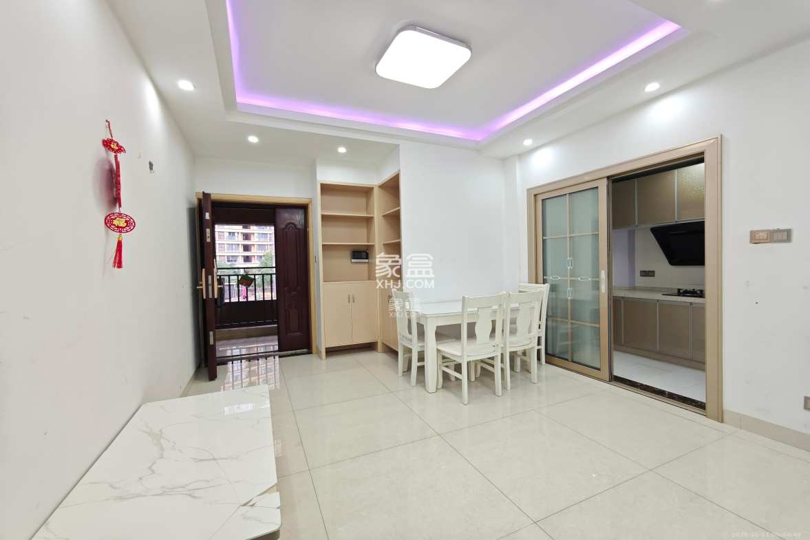 五矿万境水岸二期(五矿万境水岸和苑)  2室2厅1卫    2100.0元/月 五矿万境水岸二期(五矿万境水岸和苑)  2室2厅1卫    2100.0元/月室内图