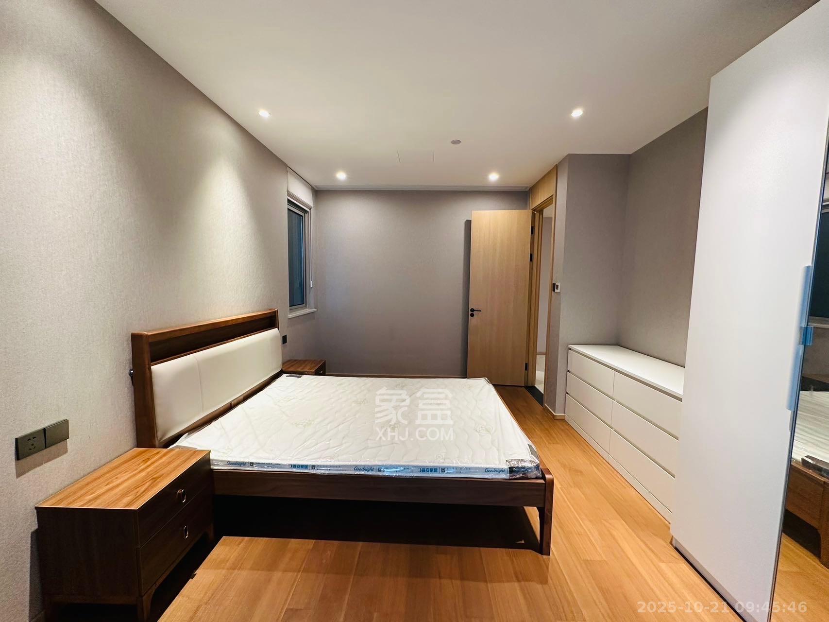 正荣梅溪紫阙台  4室2厅4卫    8000.0元/月 正荣梅溪紫阙台  4室2厅4卫    8000.0元/月室内图