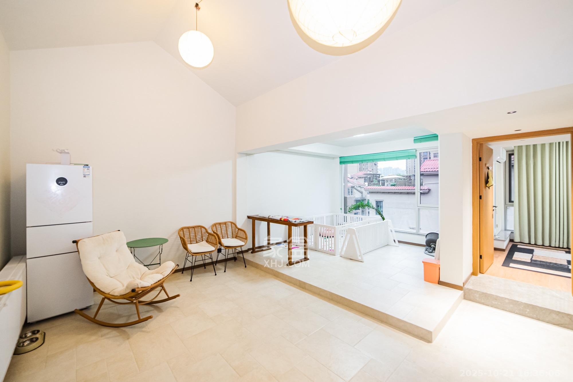 珠江郦城璞墅  1室0厅0卫    13500.0元/月室内图