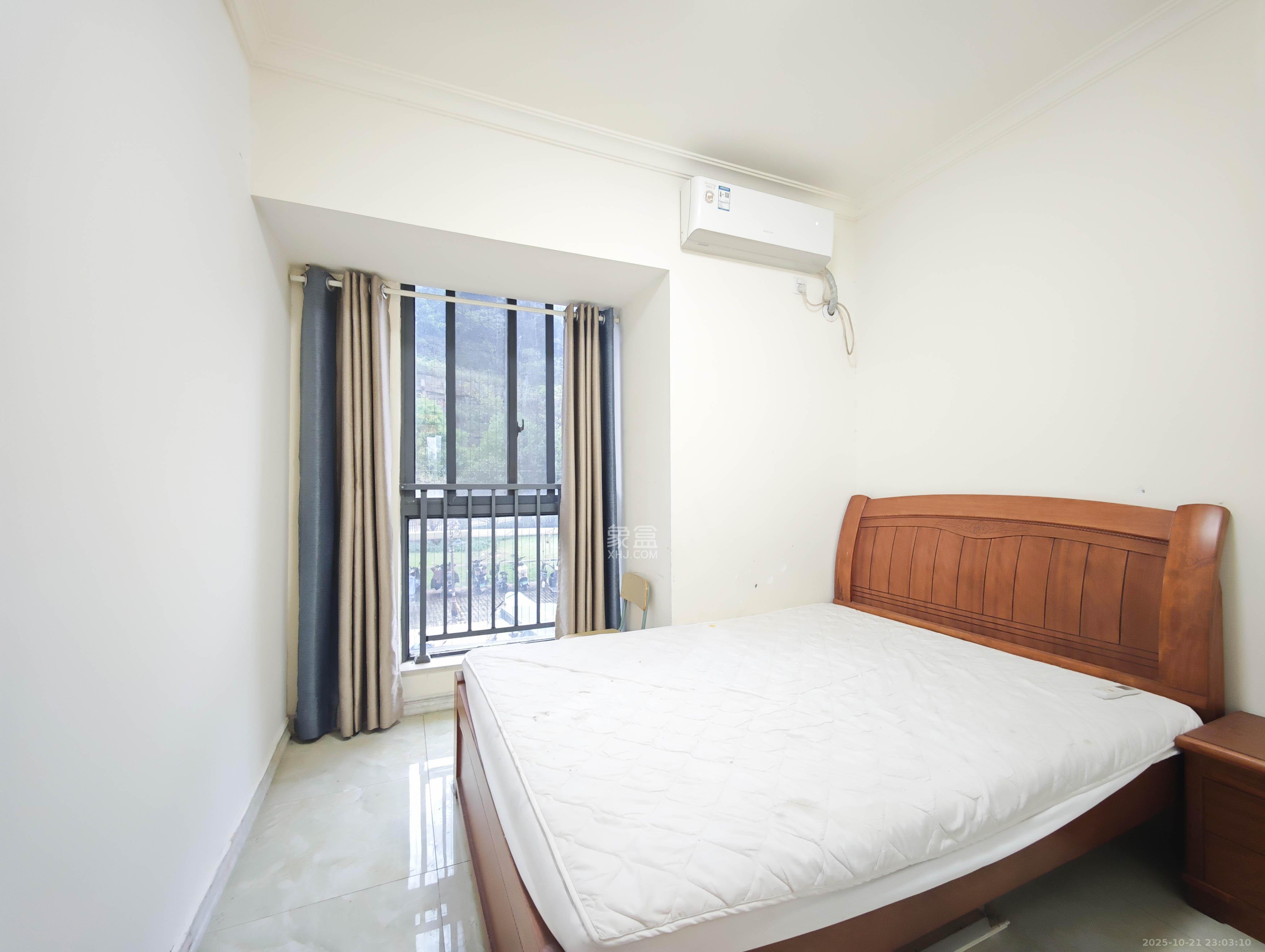 碧桂园南城首府(东宸林海) 4室2厅2卫 95.0万 碧桂园南城首府(东宸林海) 4室2厅2卫 95.0万卧室