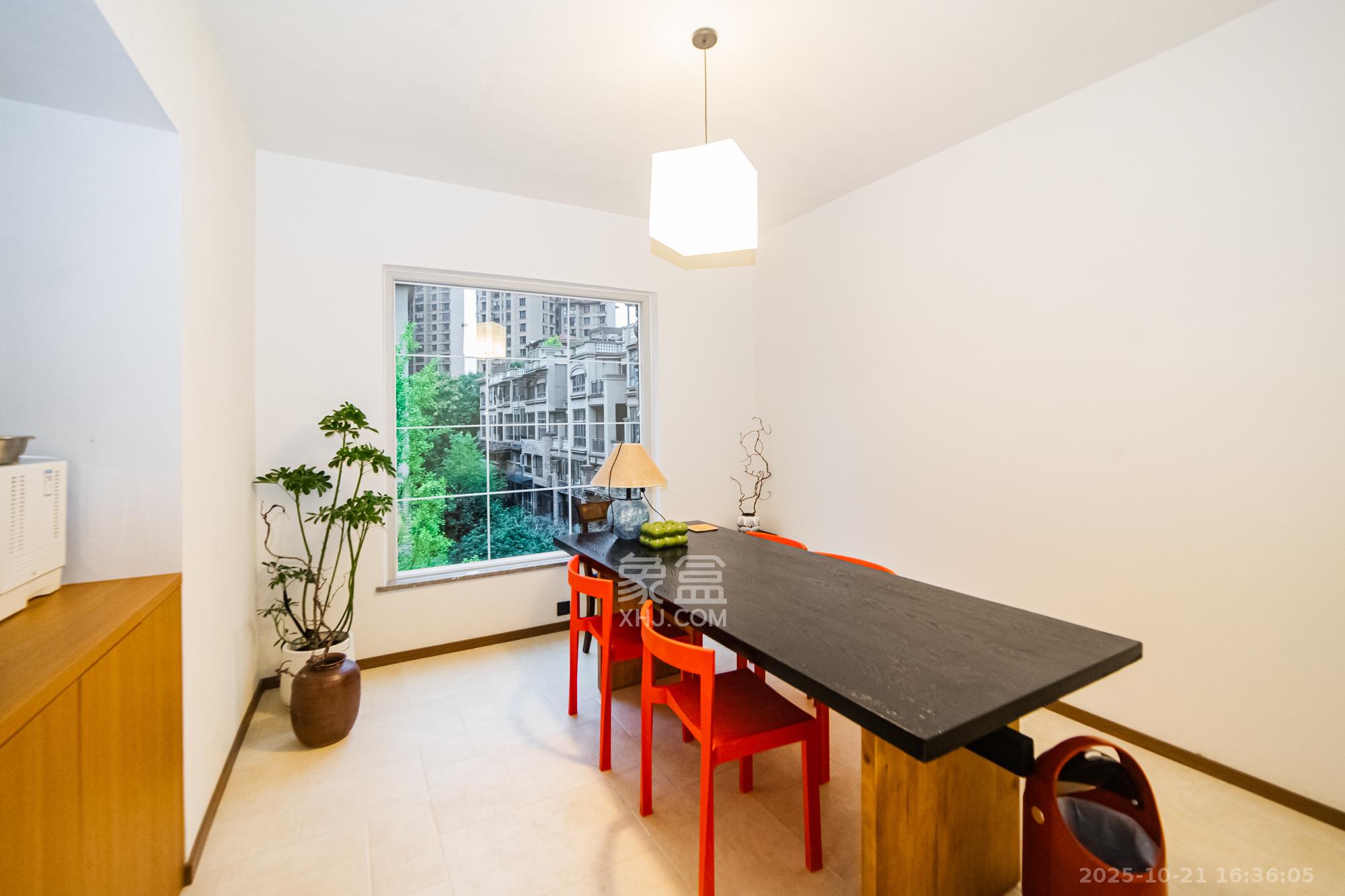 珠江郦城璞墅 1室0厅0卫 13500.0元/月 珠江郦城璞墅 1室0厅0卫 13500.0元/月室内图