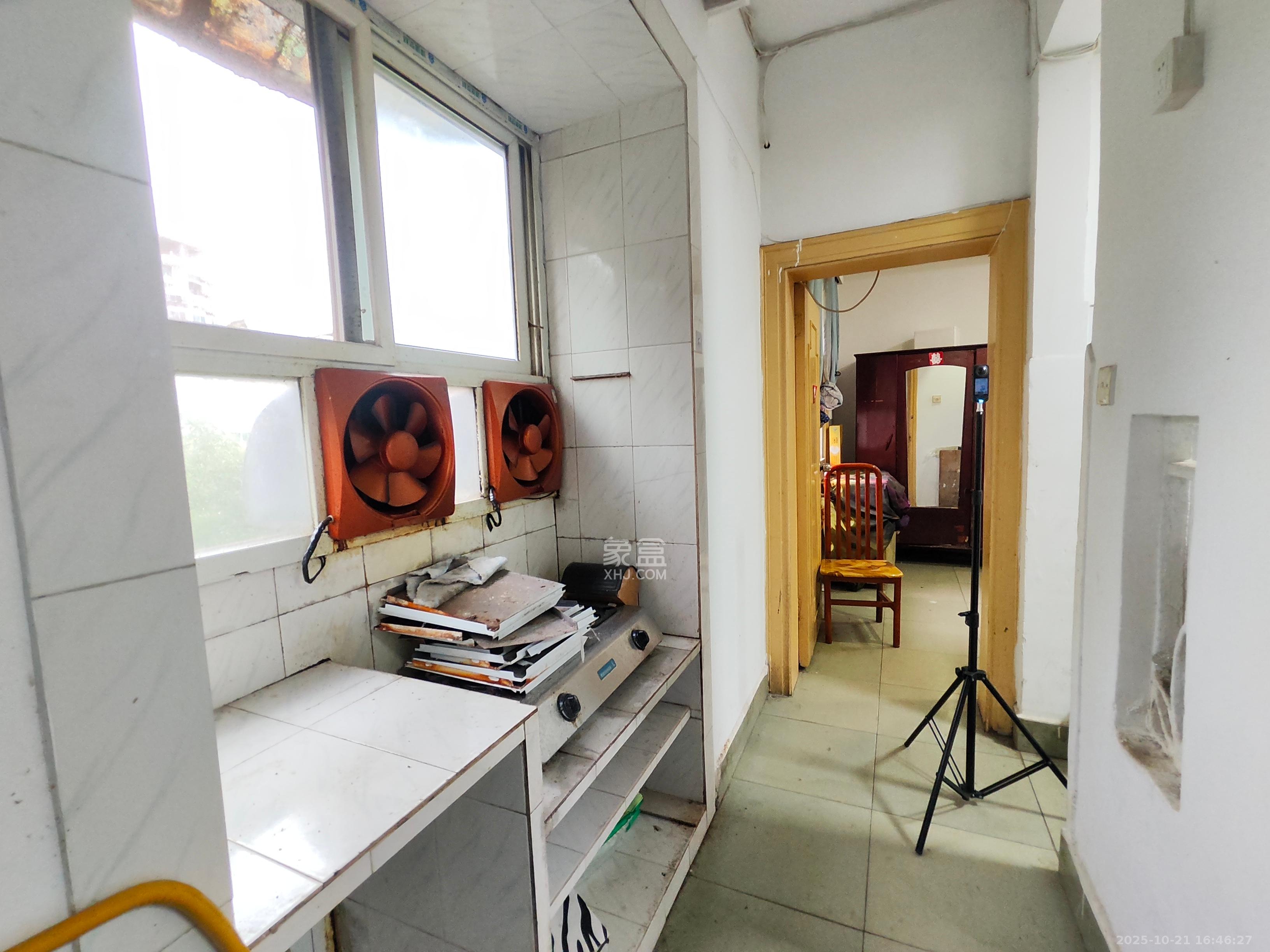 妹子山社区(曙光社区) 2室1厅1卫 1000.0元/月 妹子山社区(曙光社区) 2室1厅1卫 1000.0元/月室内图