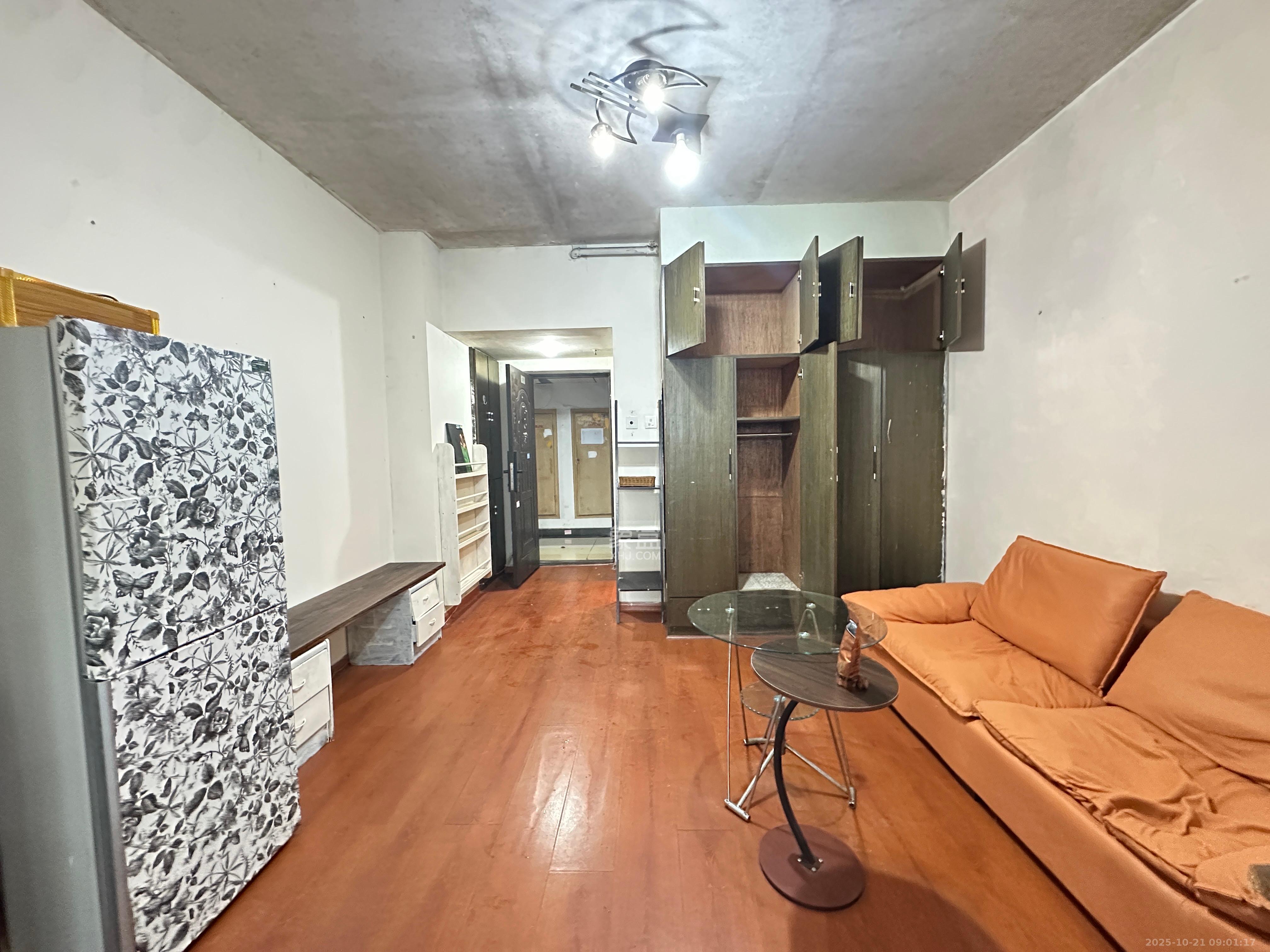 时代先锋 1室0厅0卫 1300.0元/月 时代先锋 1室0厅0卫 1300.0元/月室内图