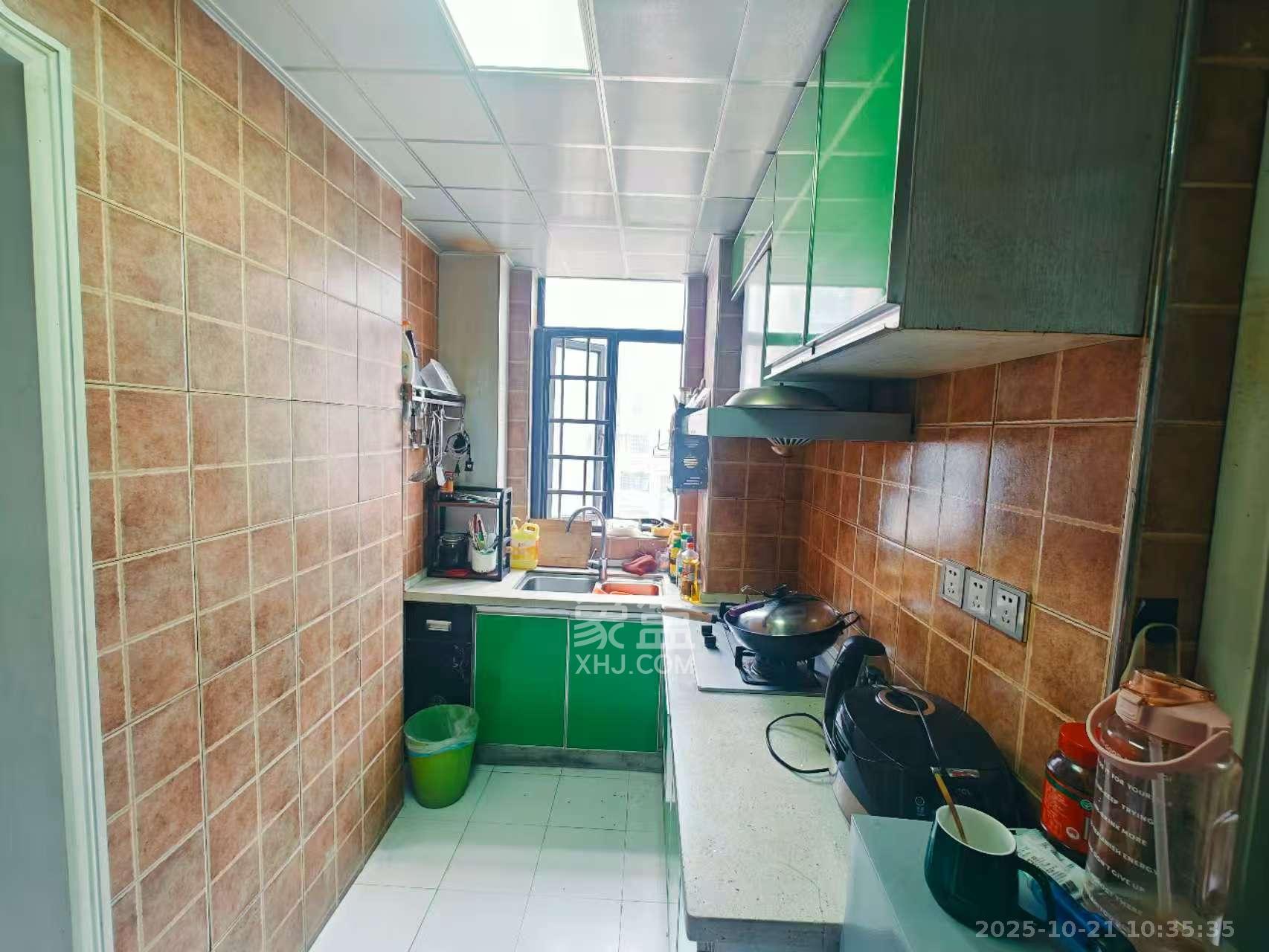 锦湘国际星城三期(锦绣苑)  2室1厅1卫    2100.0元/月 锦湘国际星城三期(锦绣苑)  2室1厅1卫    2100.0元/月室内图