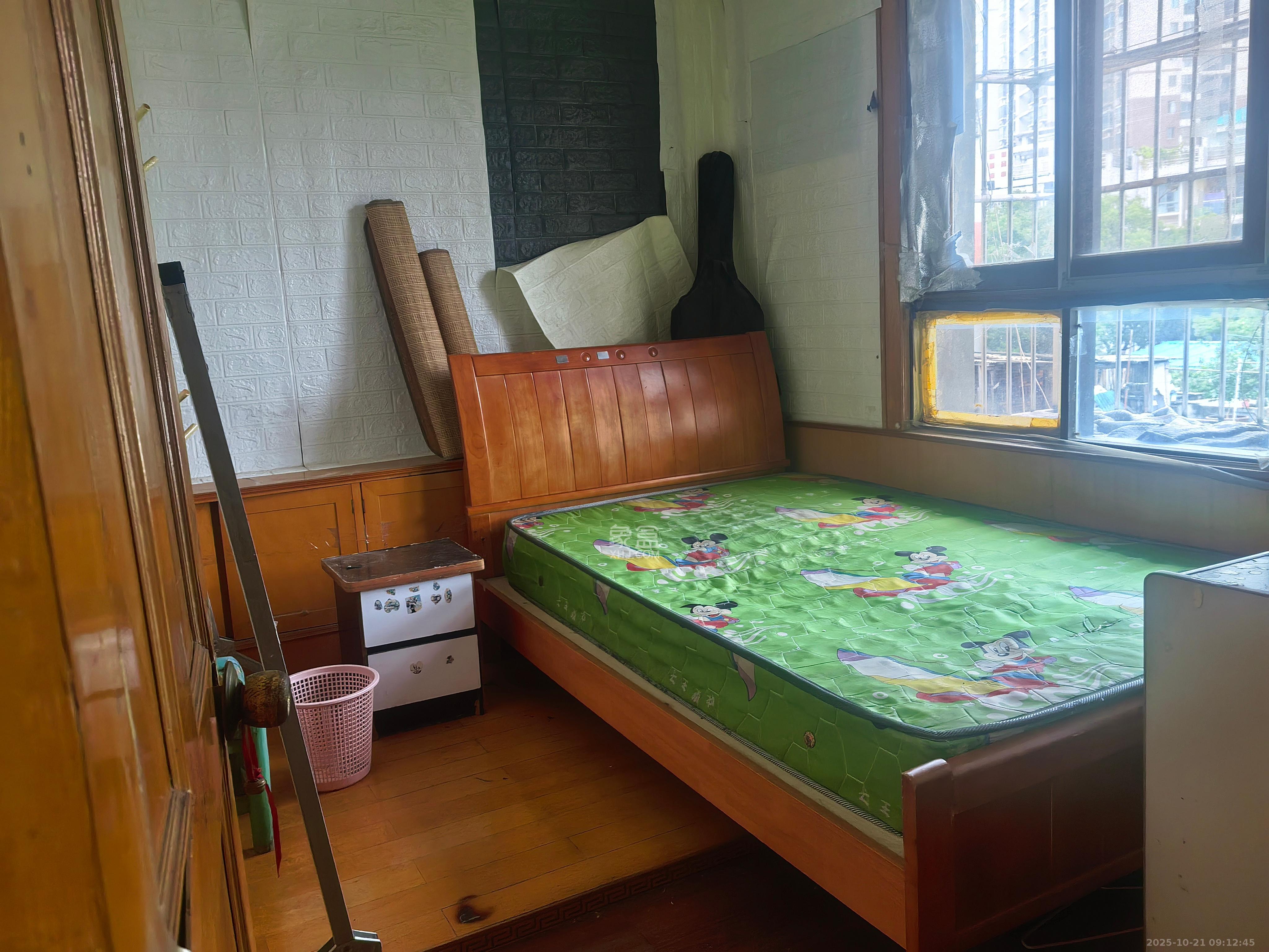 荷叶塘社区（雨花区）  2室1厅1卫    1000.0元/月室内图