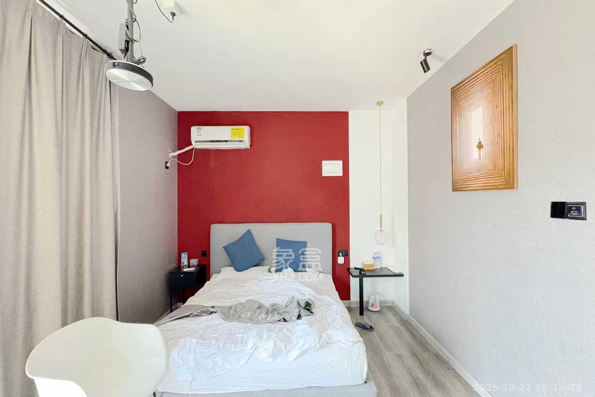 君临国际  1室1厅1卫    1800.0元/月 君临国际  1室1厅1卫    1800.0元/月室内图