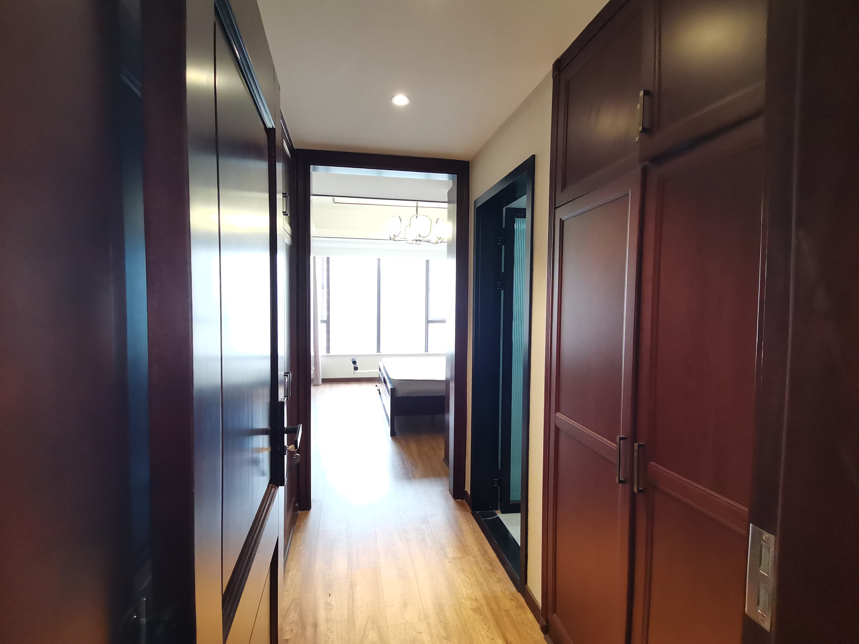 佳兆业金域天下二期  3室2厅1卫    85.0万室内图