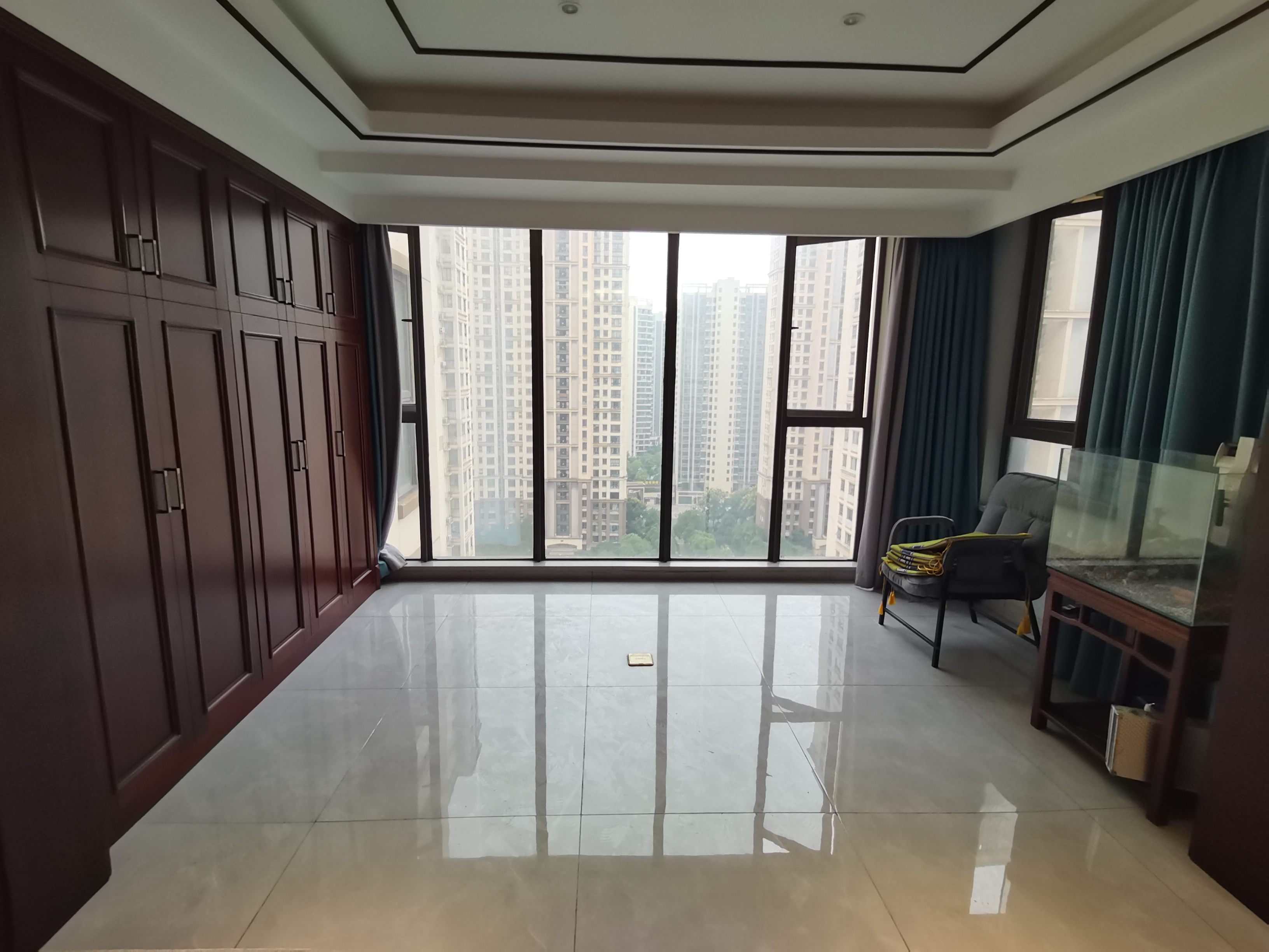 佳兆业金域天下二期  3室2厅1卫    85.0万室内图