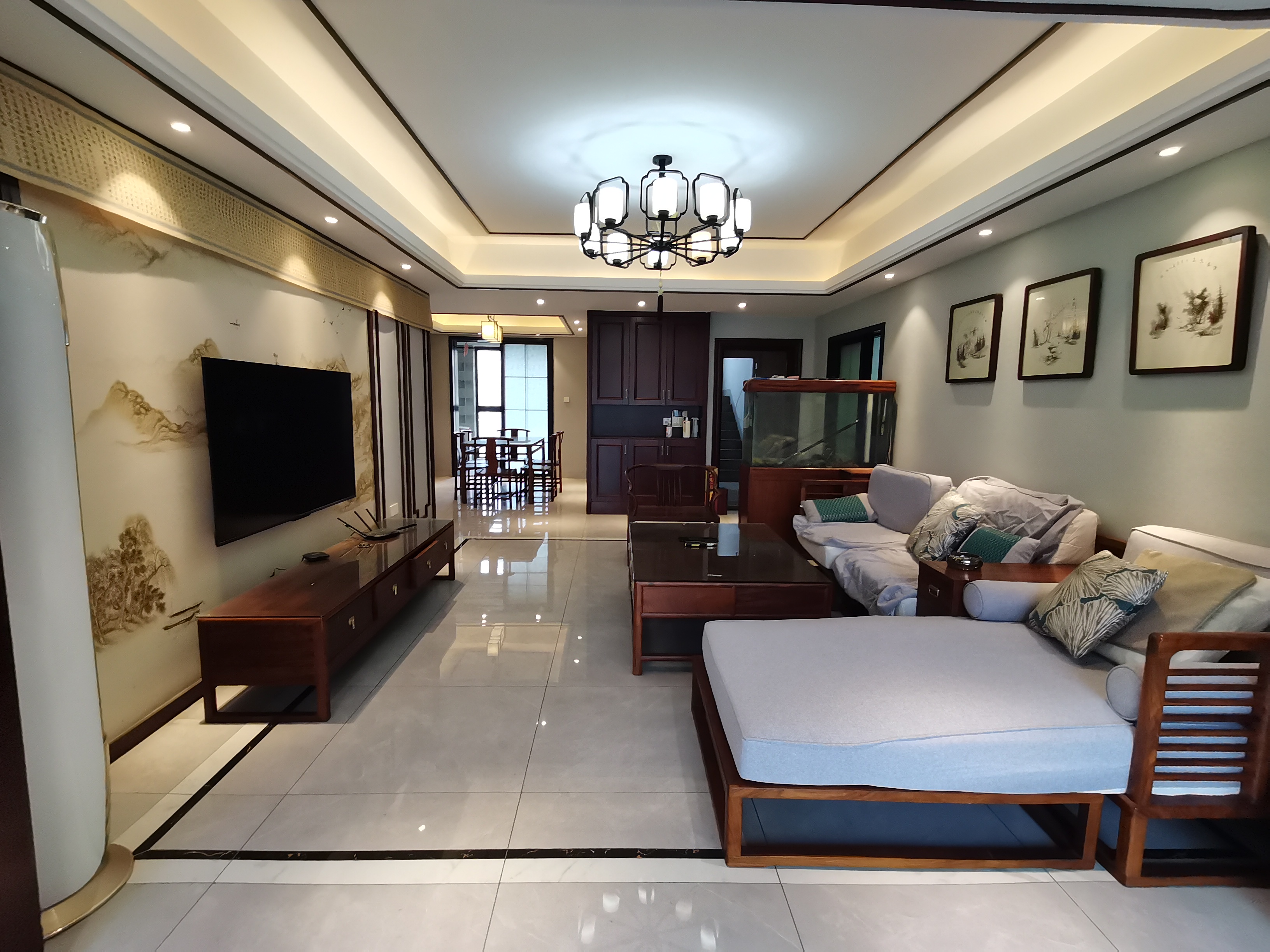 佳兆业金域天下二期  3室2厅1卫    85.0万室内图