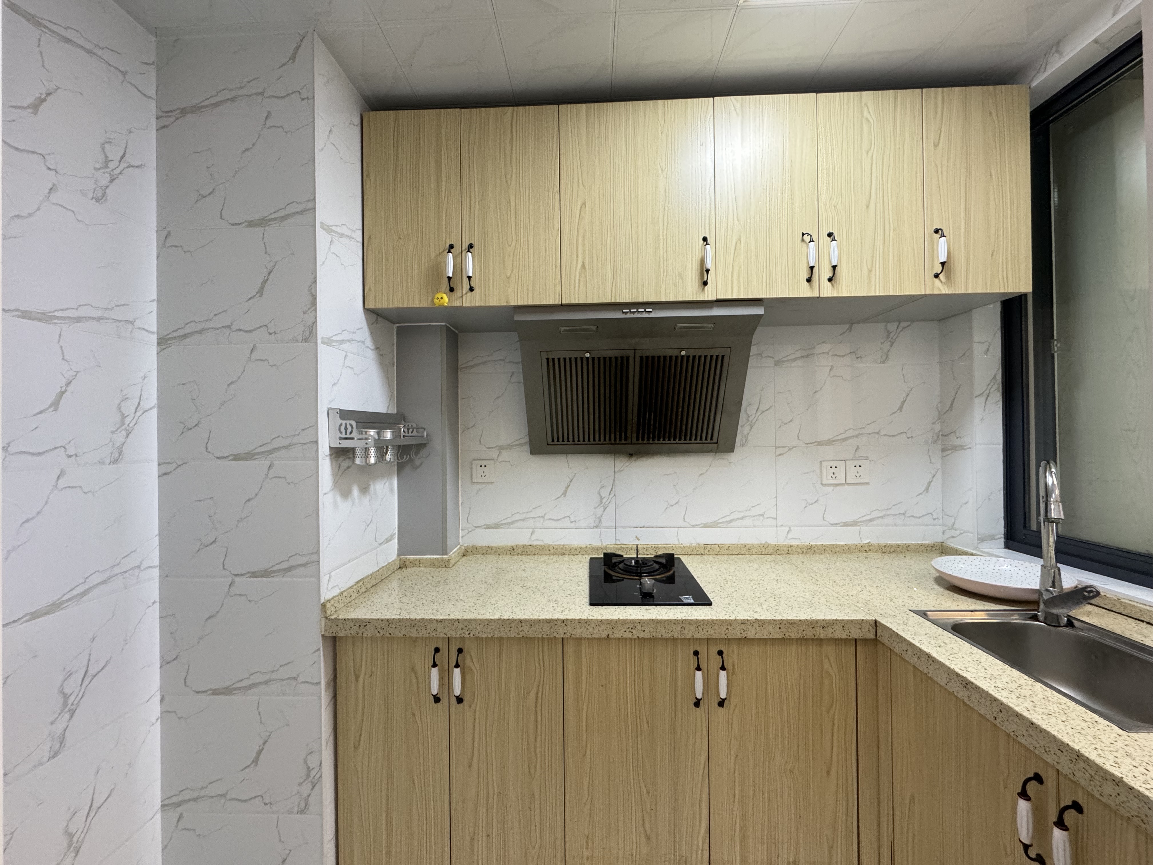 中建御山和苑  1室1厅1卫    22.0万室内图