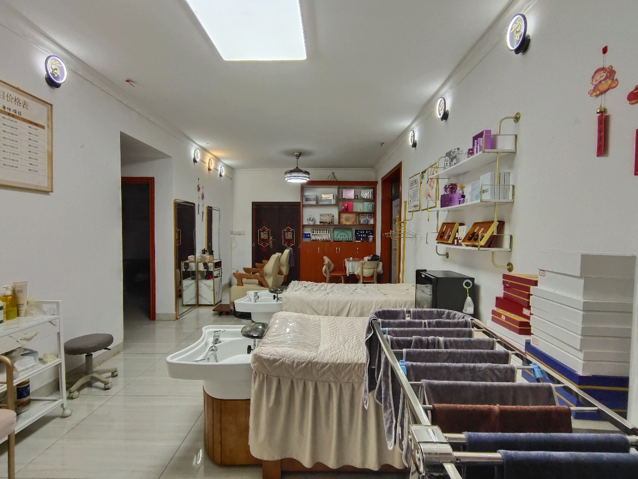 湘银星城  2室2厅1卫    39.8万 湘银星城  2室2厅1卫    39.8万