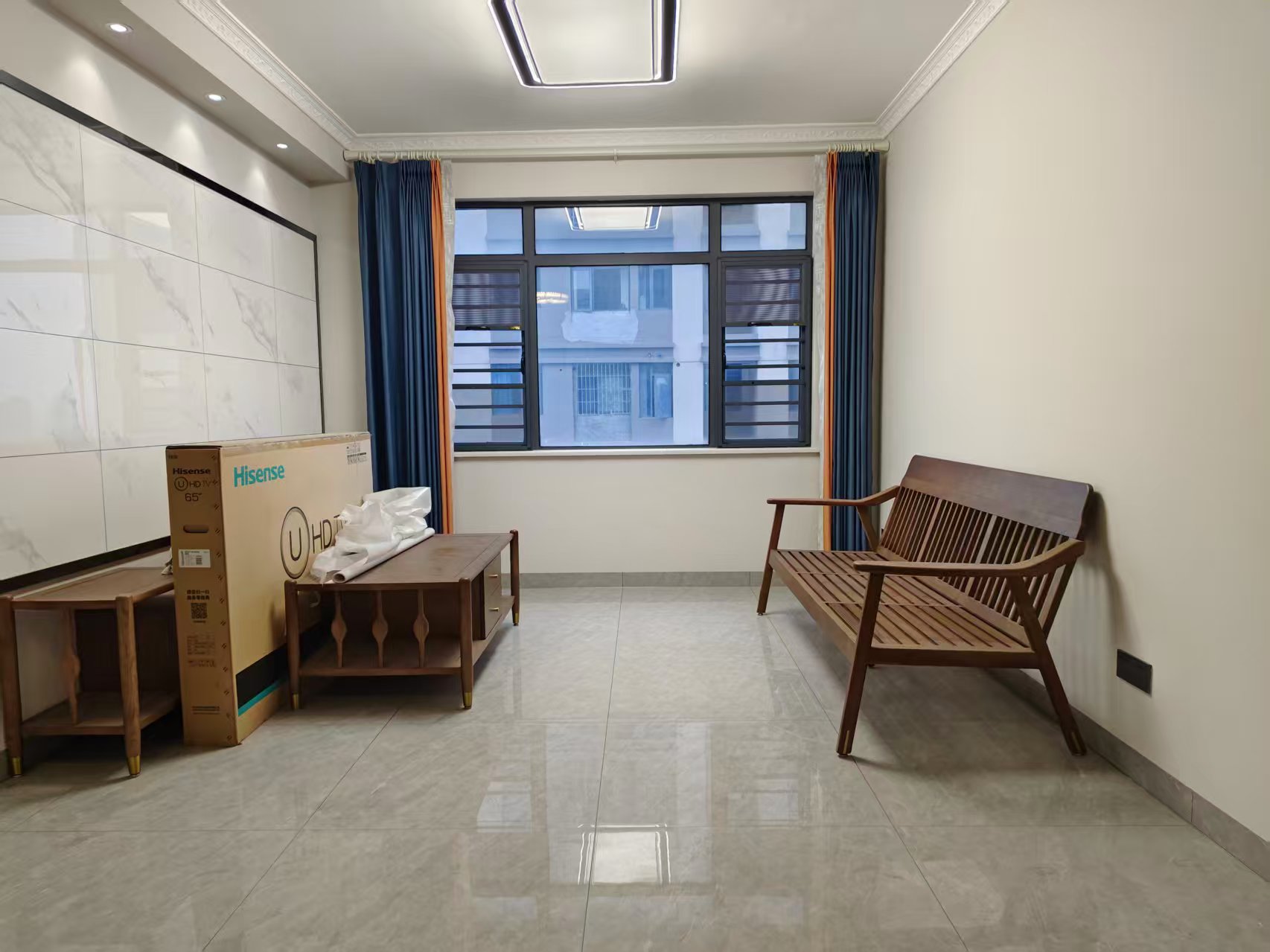 流金岁月-华晨国际 3室2厅1卫 56.8万 流金岁月-华晨国际 3室2厅1卫 56.8万室内图