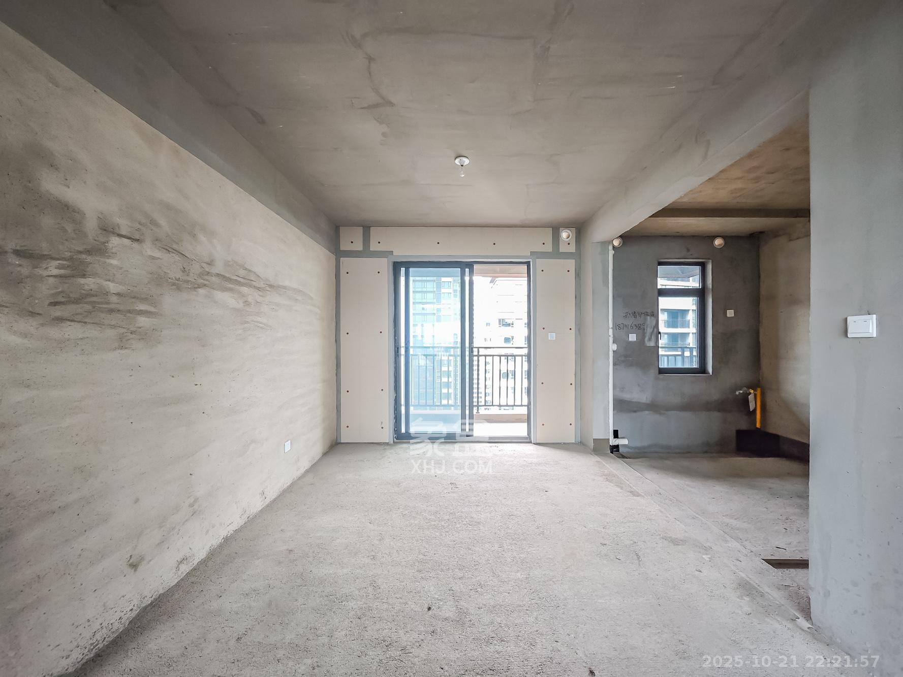 日盛湖湘府 3室2厅1卫 118.0万 日盛湖湘府 3室2厅1卫 118.0万其他