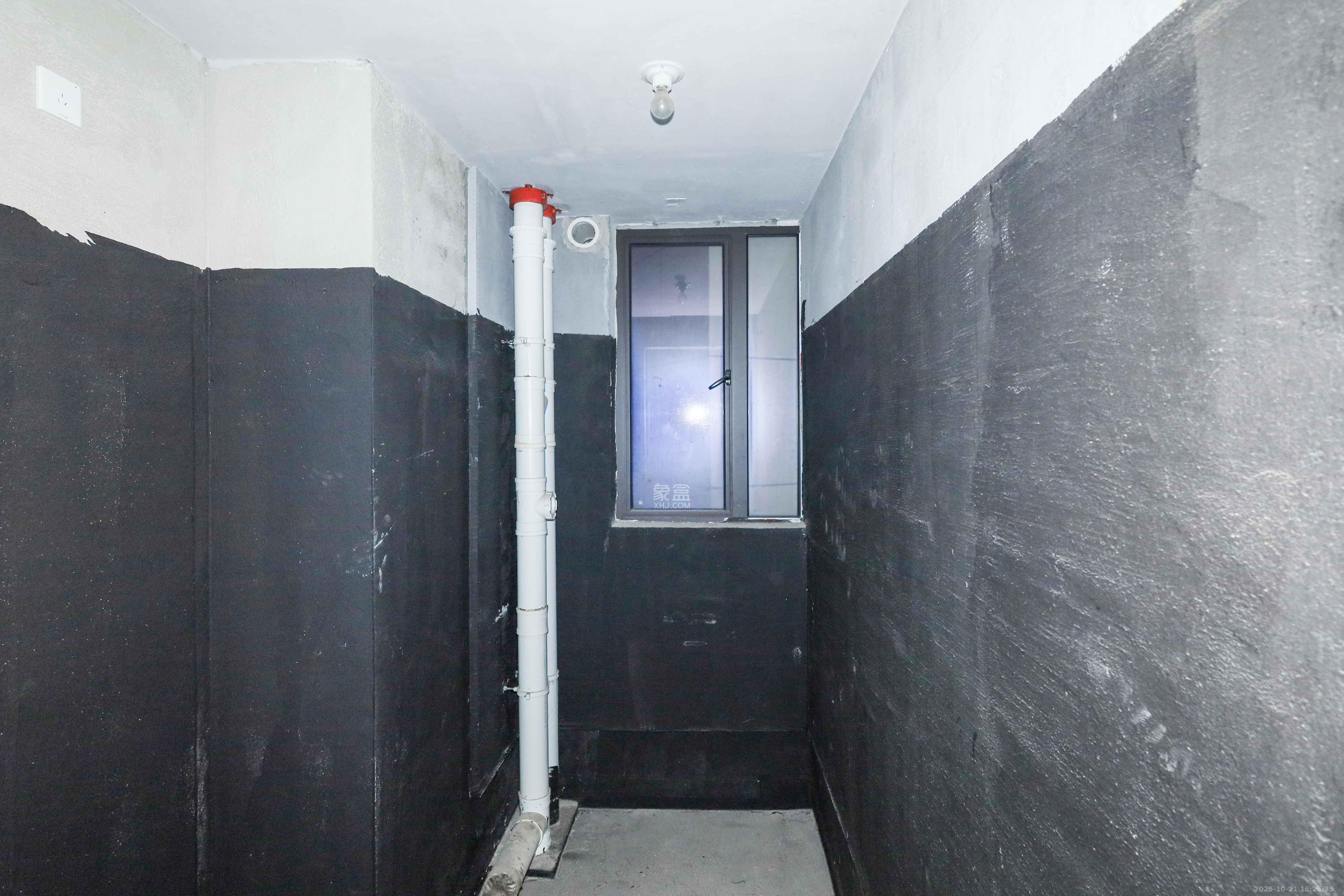 中国铁建梅溪青秀二期 3室2厅2卫 145.0万 中国铁建梅溪青秀二期 3室2厅2卫 145.0万卫生间