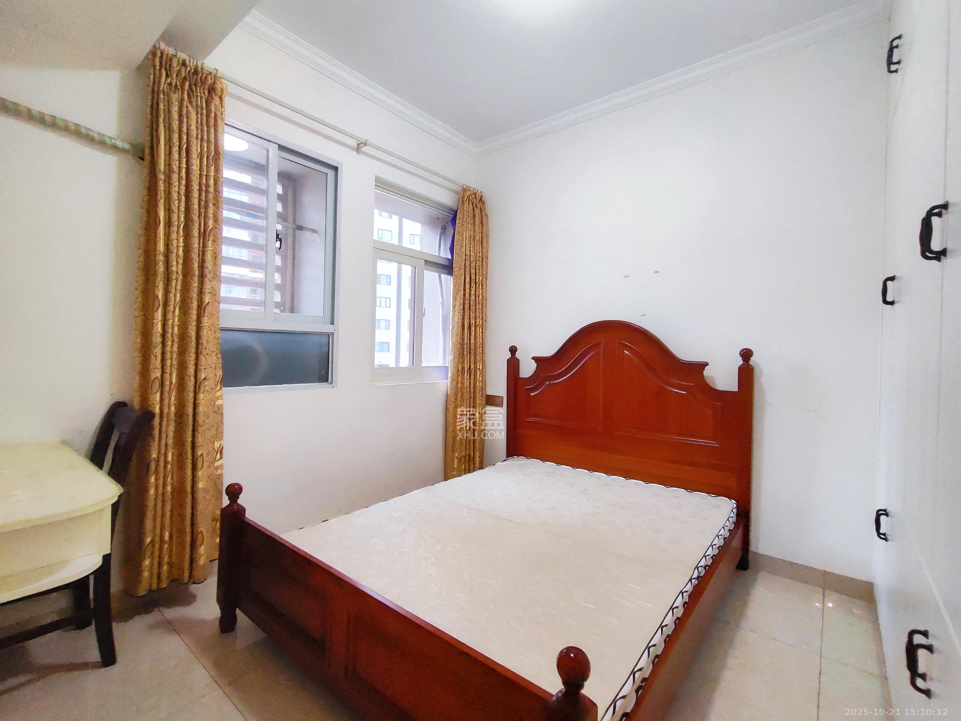 北辰三角洲E4区  3室2厅1卫    2800.0元/月室内图