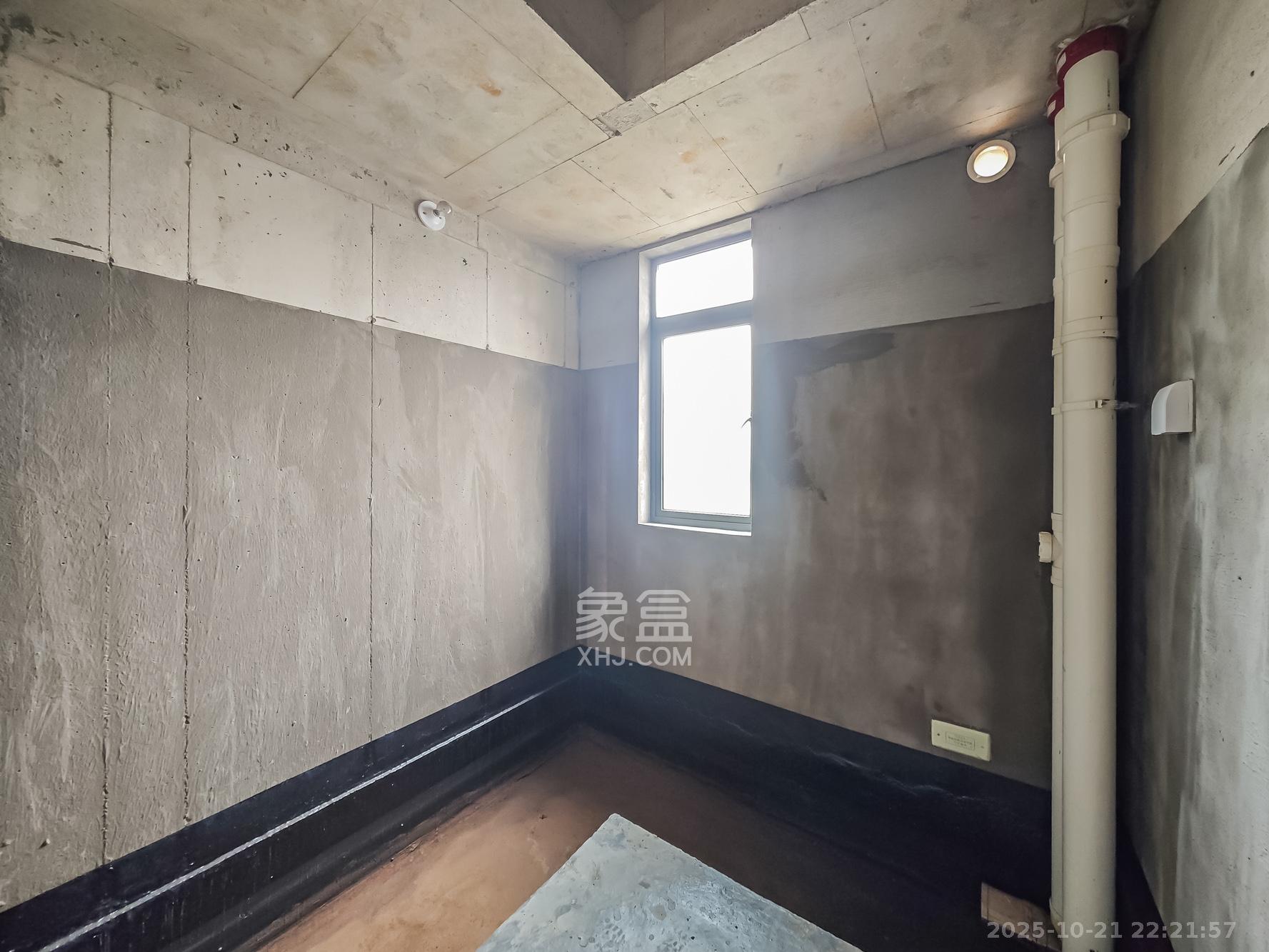 日盛湖湘府 3室2厅1卫 118.0万 日盛湖湘府 3室2厅1卫 118.0万卫生间