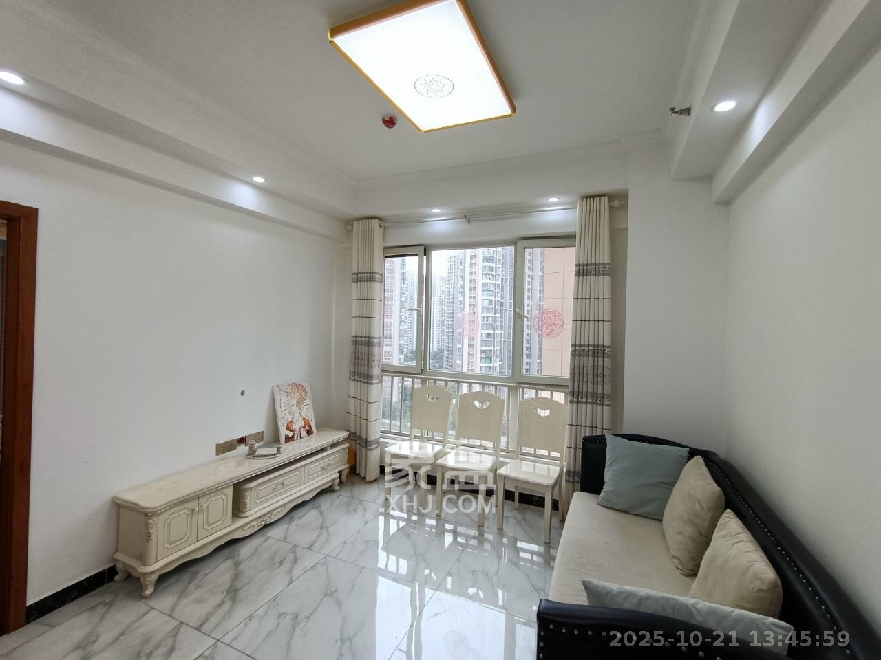 北辰三角洲E4区  2室1厅1卫    2800.0元/月 北辰三角洲E4区  2室1厅1卫    2800.0元/月室内图