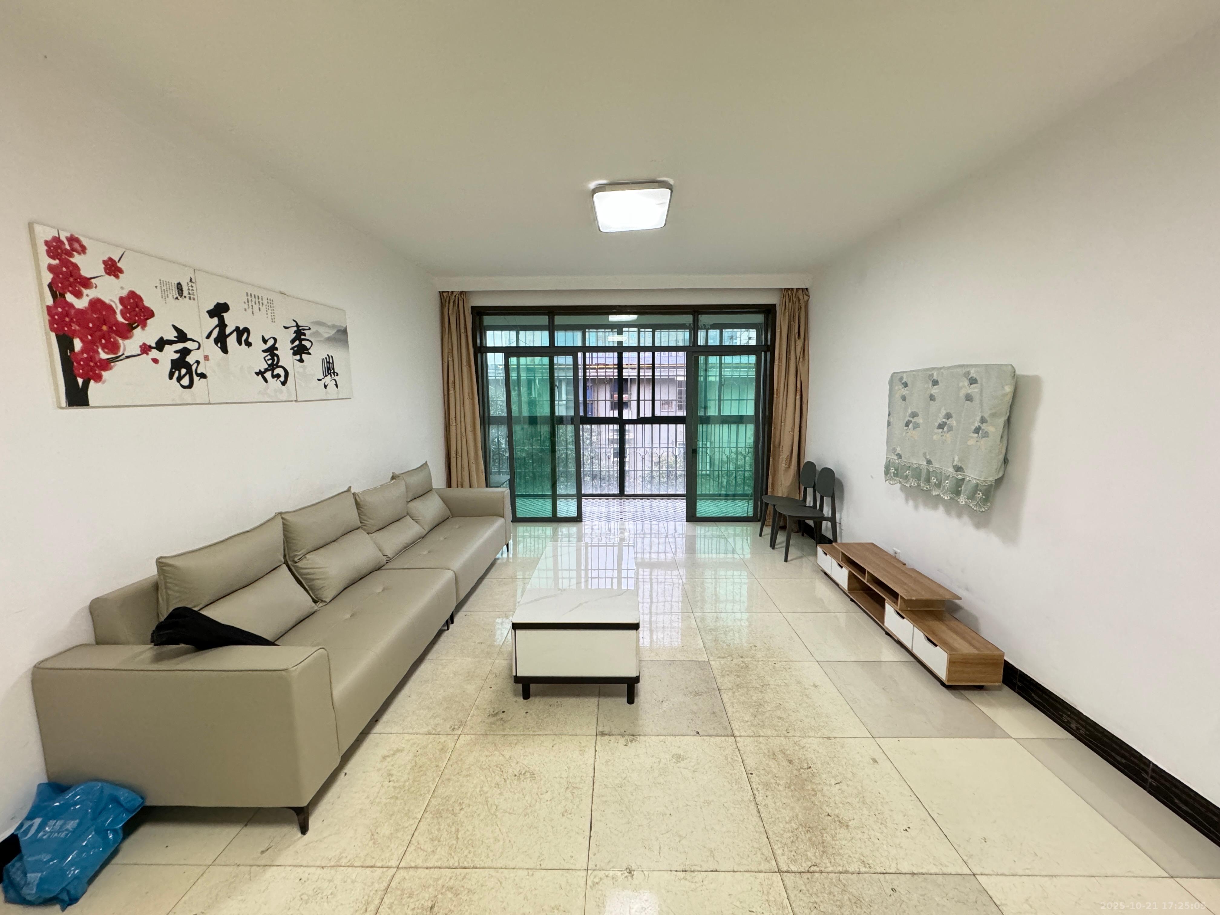 天峰名苑 2室2厅1卫 1900.0元/月 天峰名苑 2室2厅1卫 1900.0元/月室内图