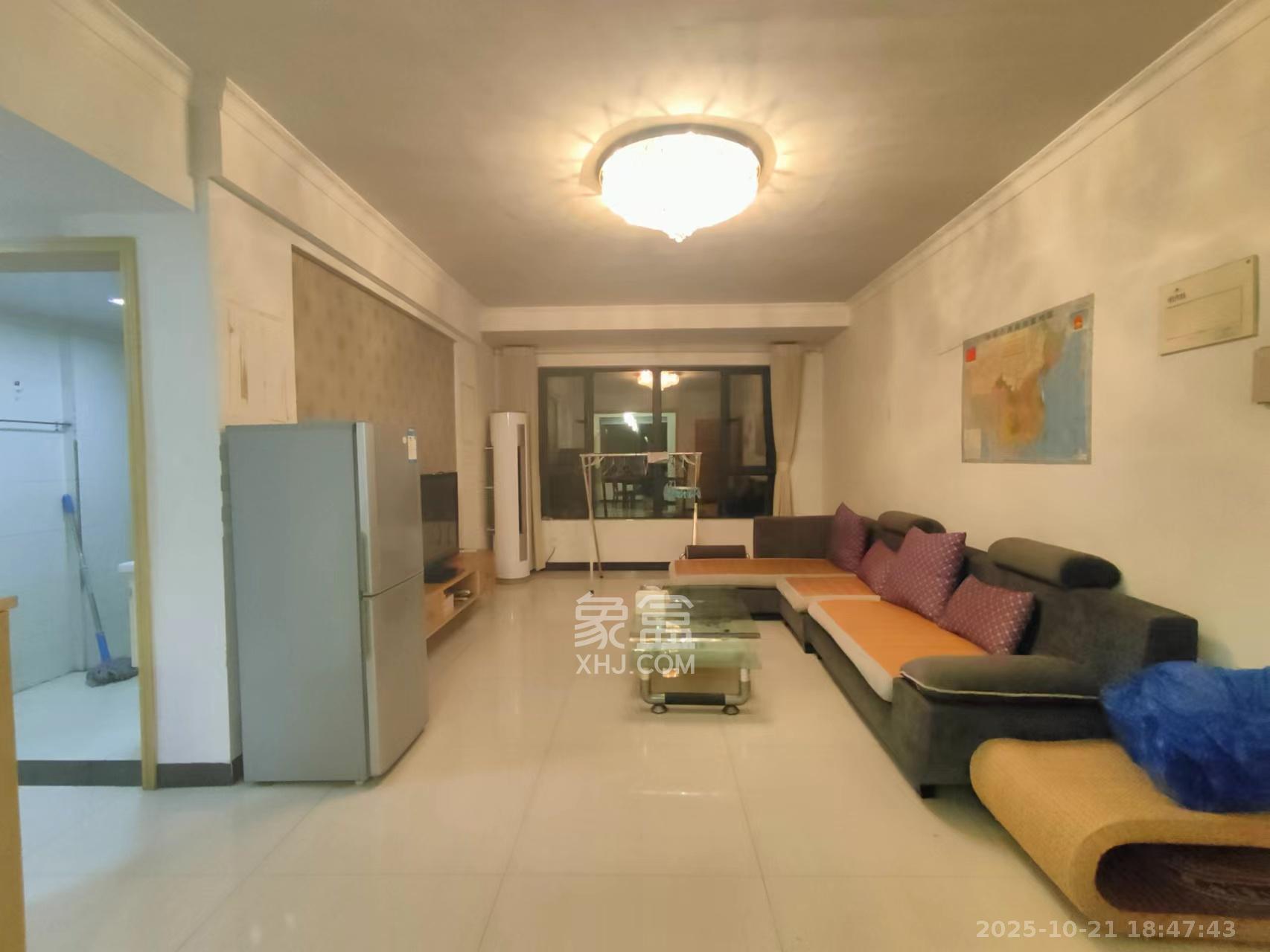 长房时代城  3室2厅1卫    2400.0元/月 长房时代城  3室2厅1卫    2400.0元/月