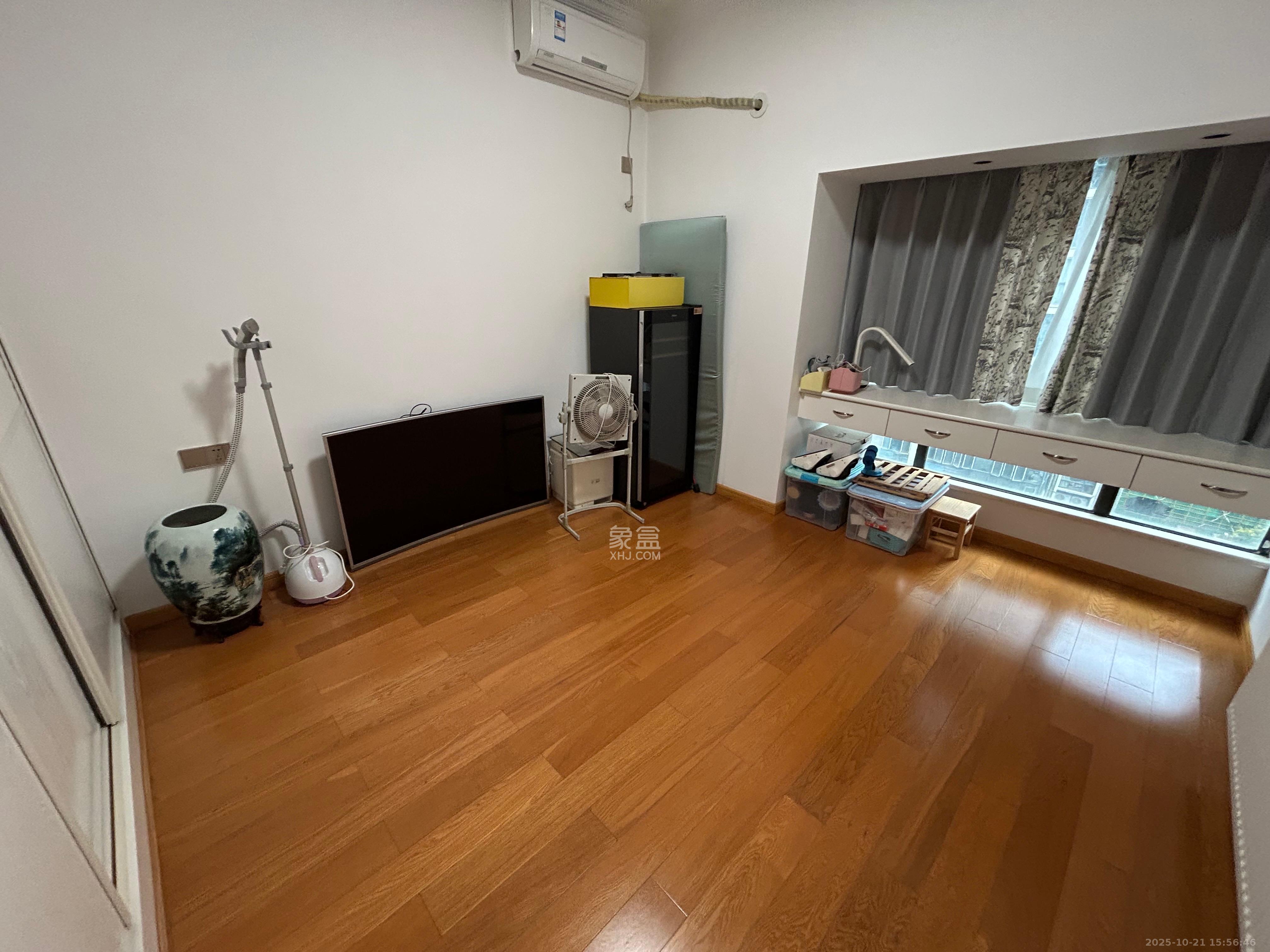 归心苑  5室2厅2卫    5000.0元/月室内图