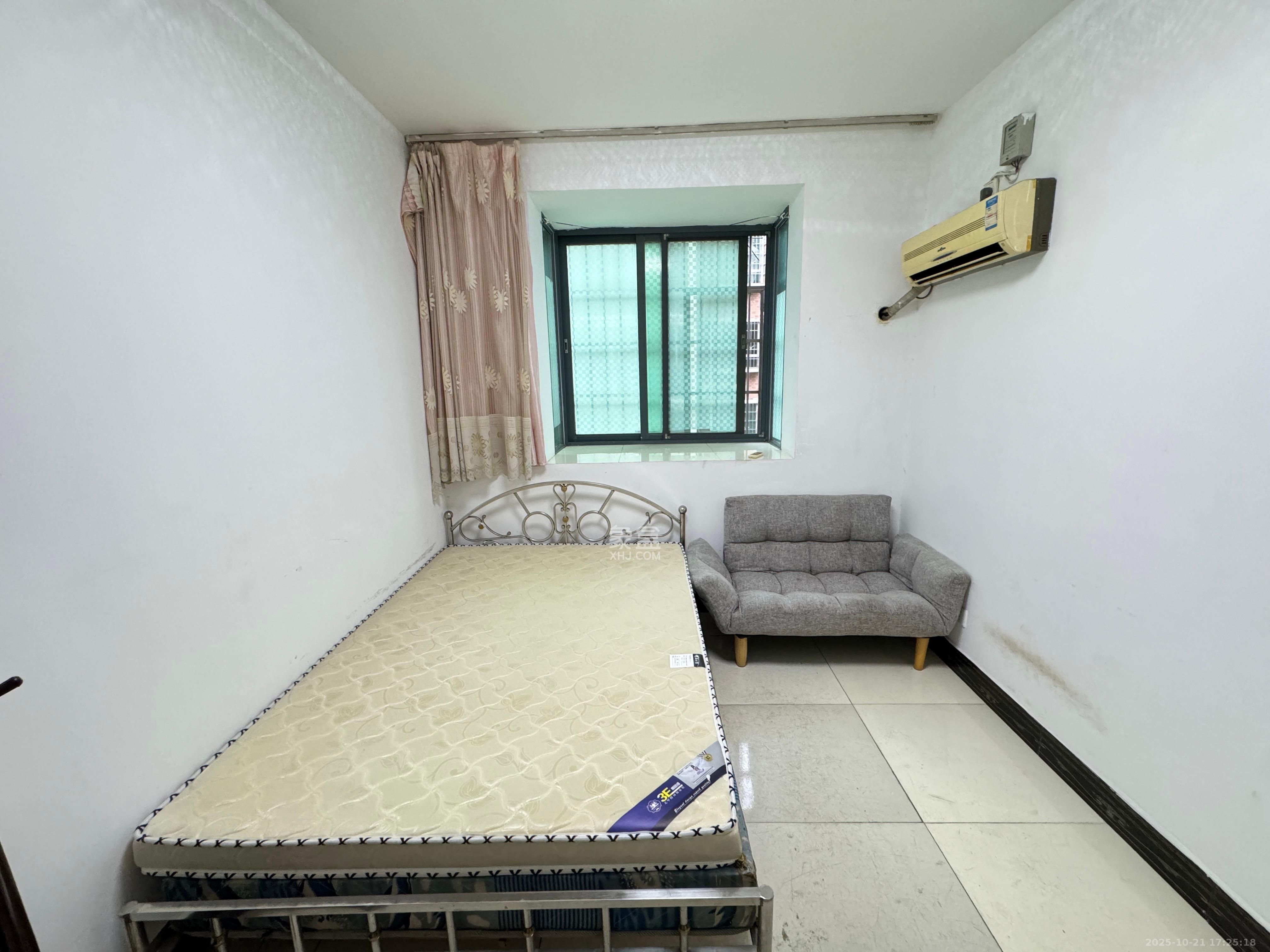 天峰名苑  2室2厅1卫    1900.0元/月室内图