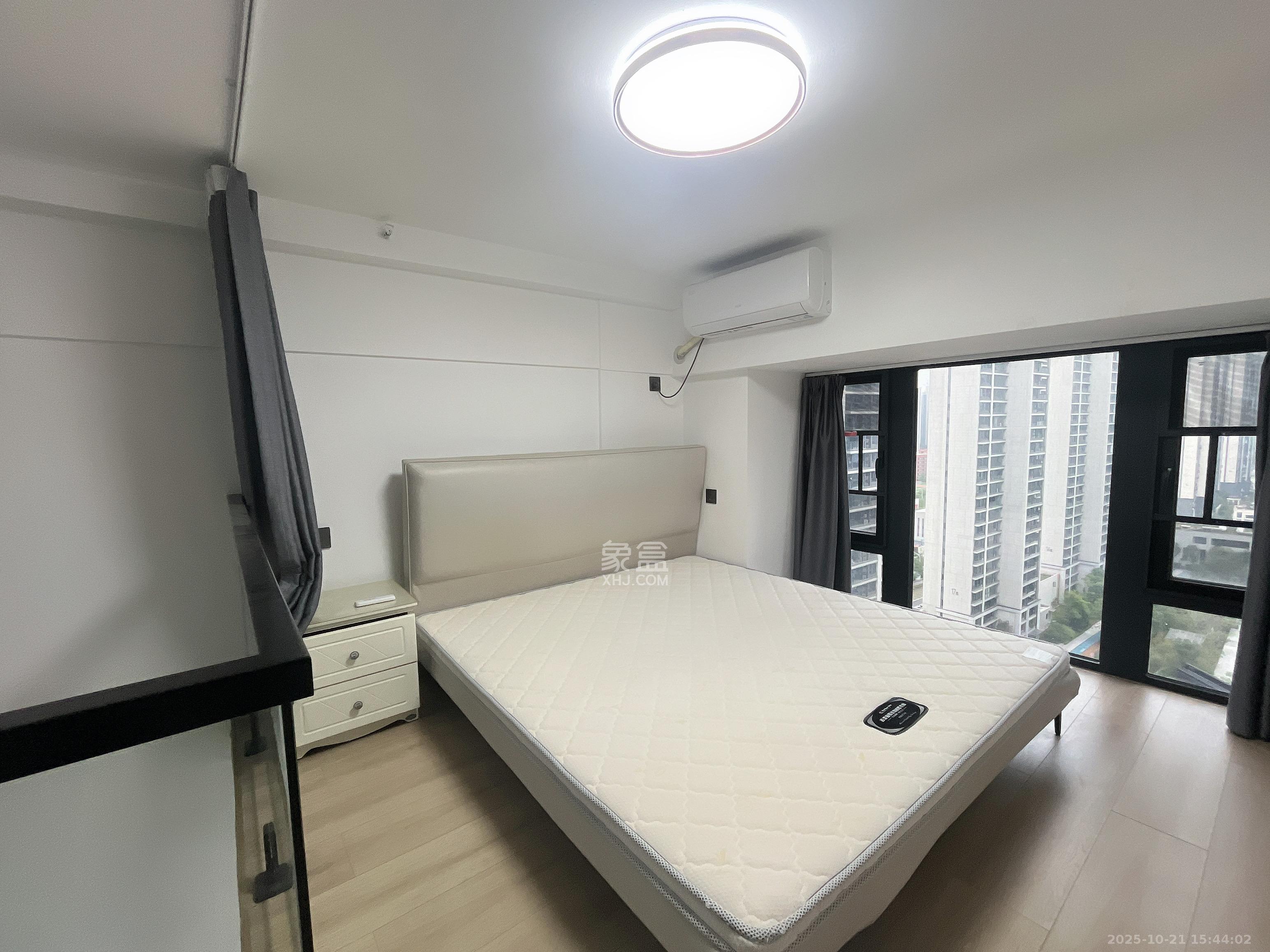 中海阅溪府  2室1厅1卫    2100.0元/月室内图