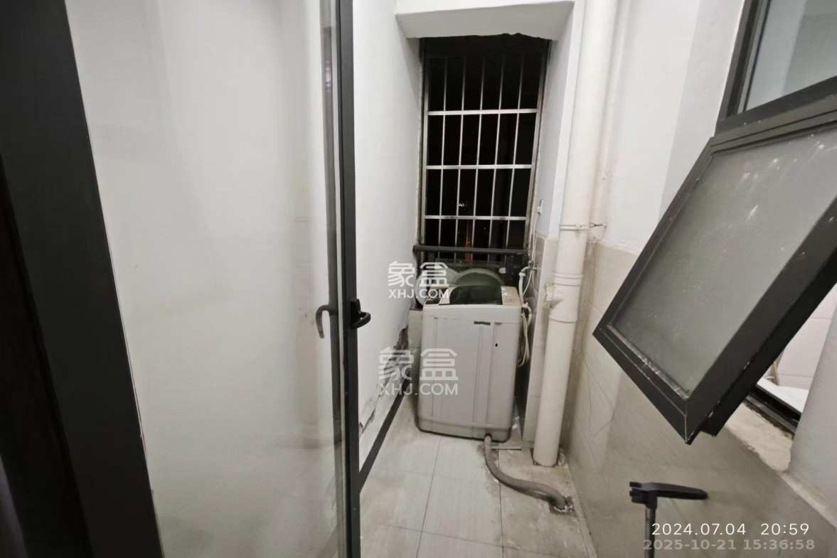 天鸿天府(天鸿中央大院) 2室1厅1卫 1500.0元/月 天鸿天府(天鸿中央大院) 2室1厅1卫 1500.0元/月室内图