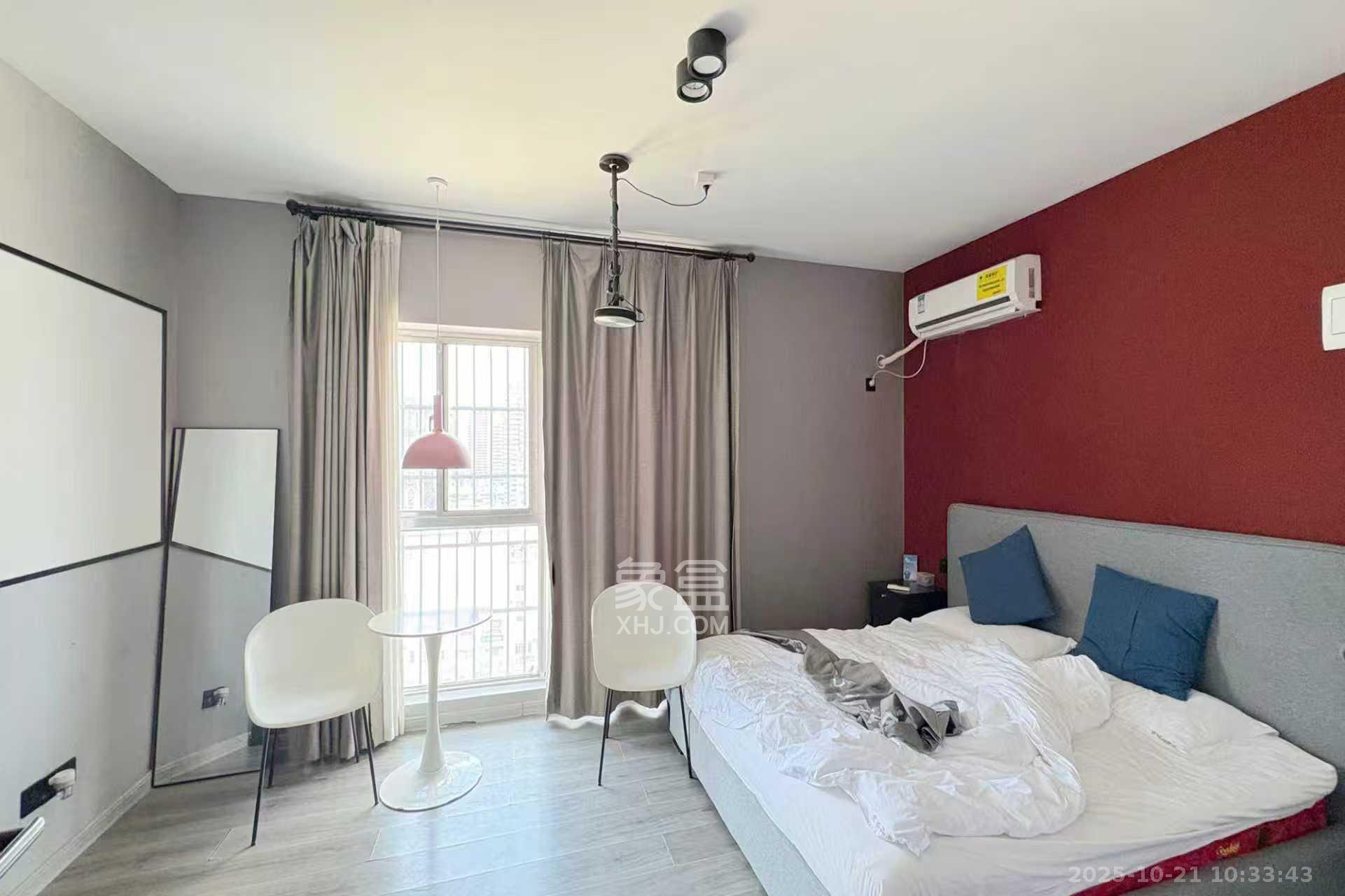 君临国际  1室1厅1卫    1800.0元/月 君临国际  1室1厅1卫    1800.0元/月室内图