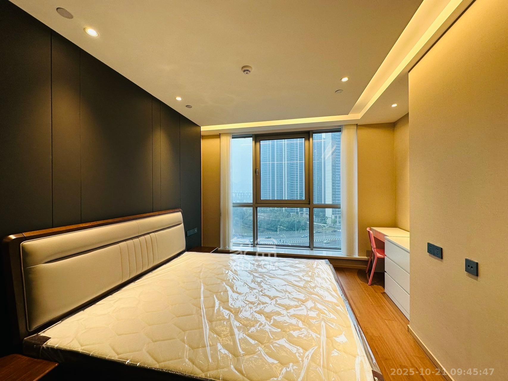 正荣梅溪紫阙台  4室2厅4卫    8000.0元/月 正荣梅溪紫阙台  4室2厅4卫    8000.0元/月室内图