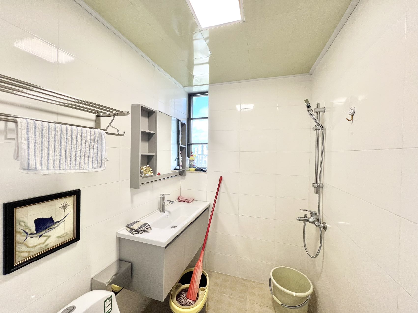 城市海岸一期  2室2厅1卫    3000.0元/月室内图