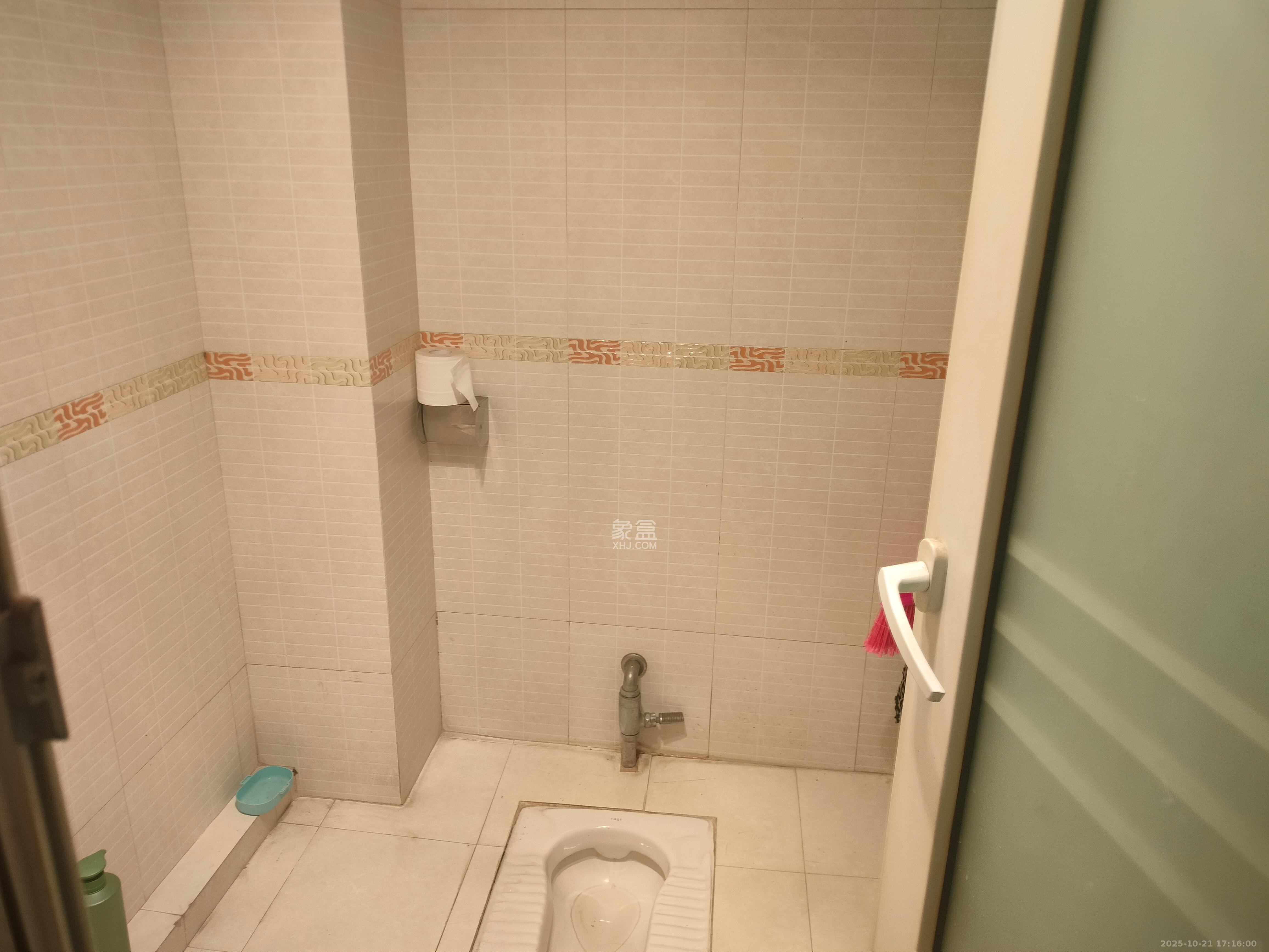 永宏佳园  3室2厅2卫    3000.0元/月室内图