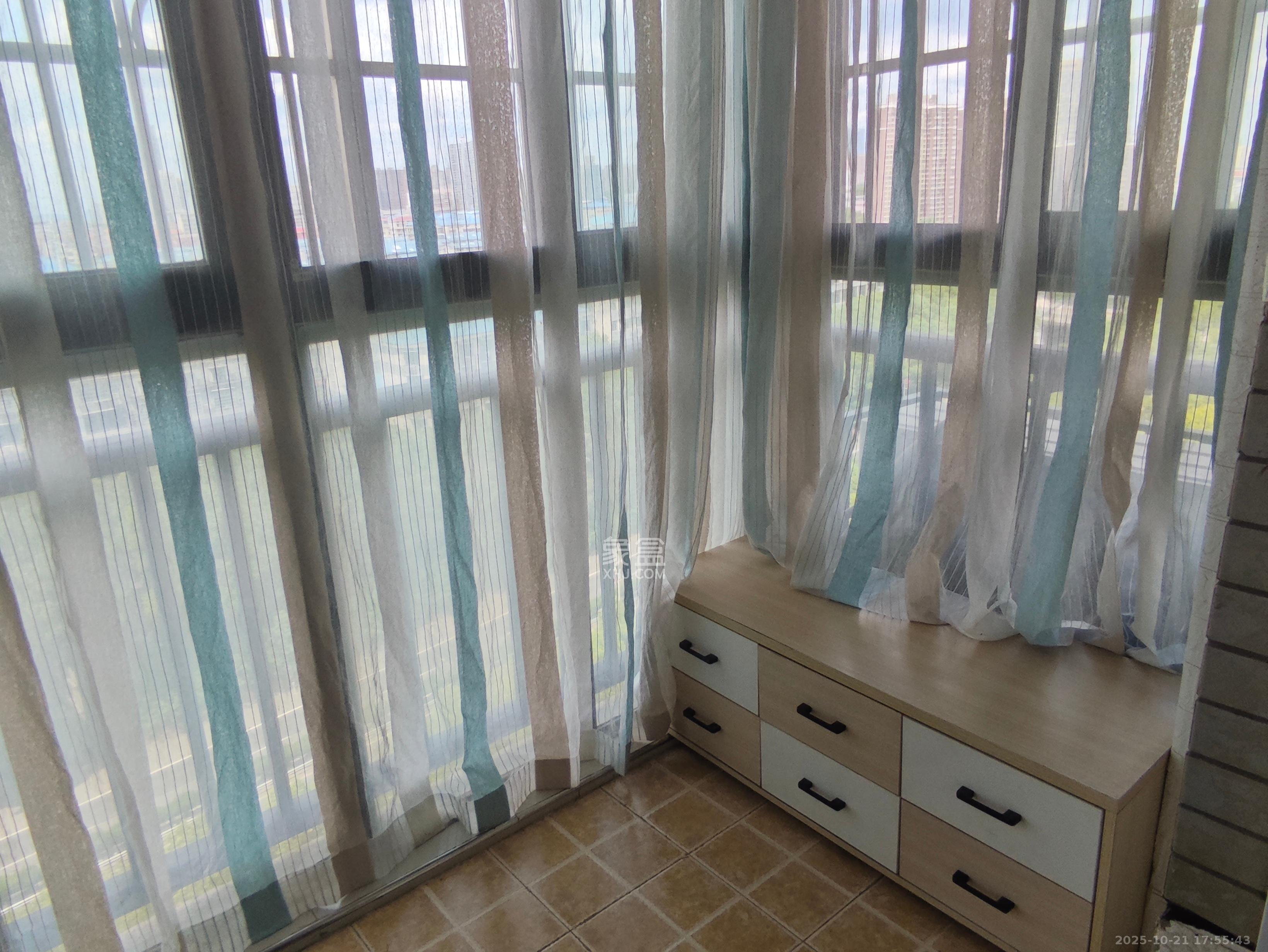 尚都花园城  2室2厅1卫    1800.0元/月 尚都花园城  2室2厅1卫    1800.0元/月室内图