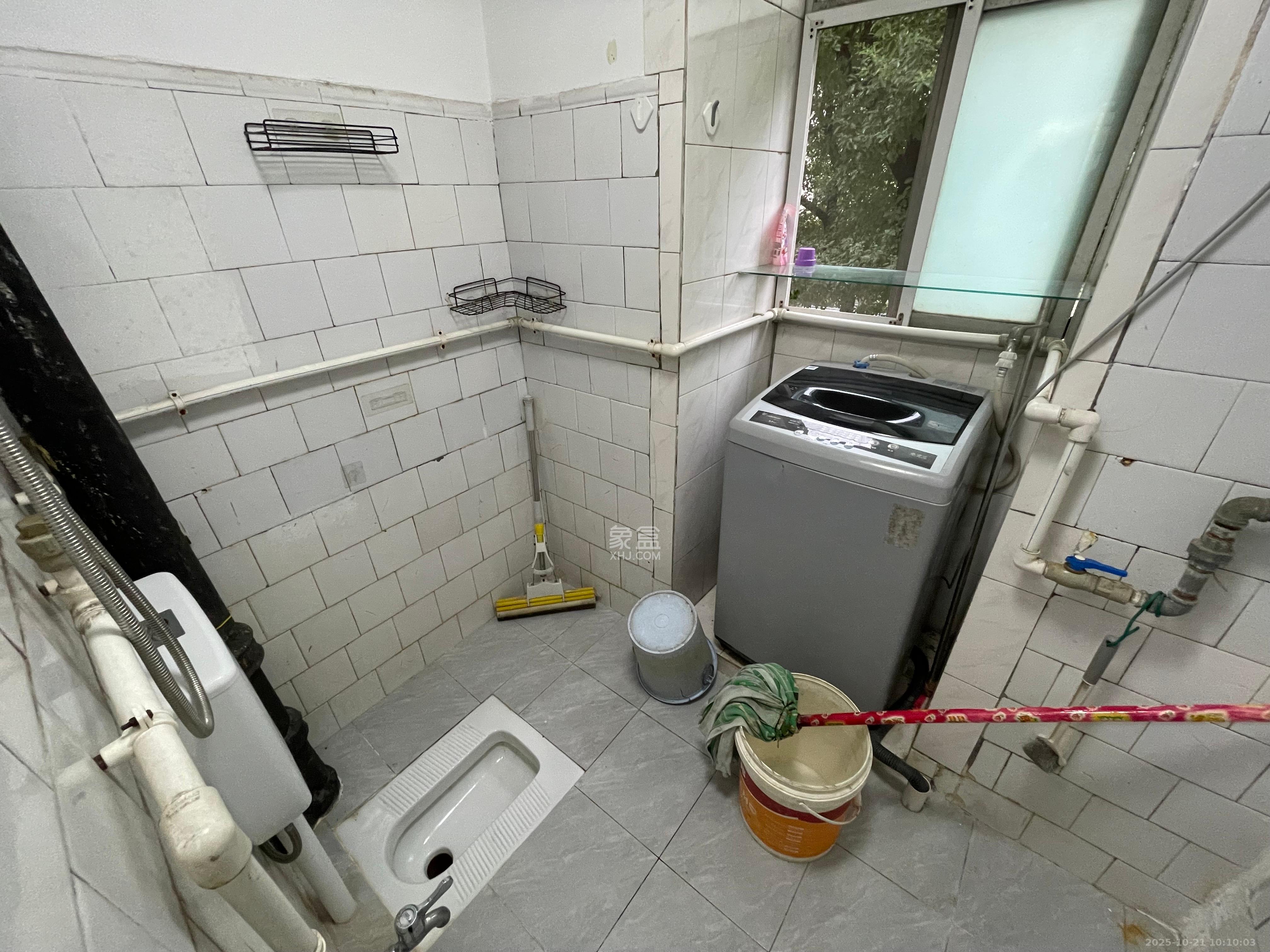 安塑宿舍 2室1厅1卫 1400.0元/月 安塑宿舍 2室1厅1卫 1400.0元/月室内图