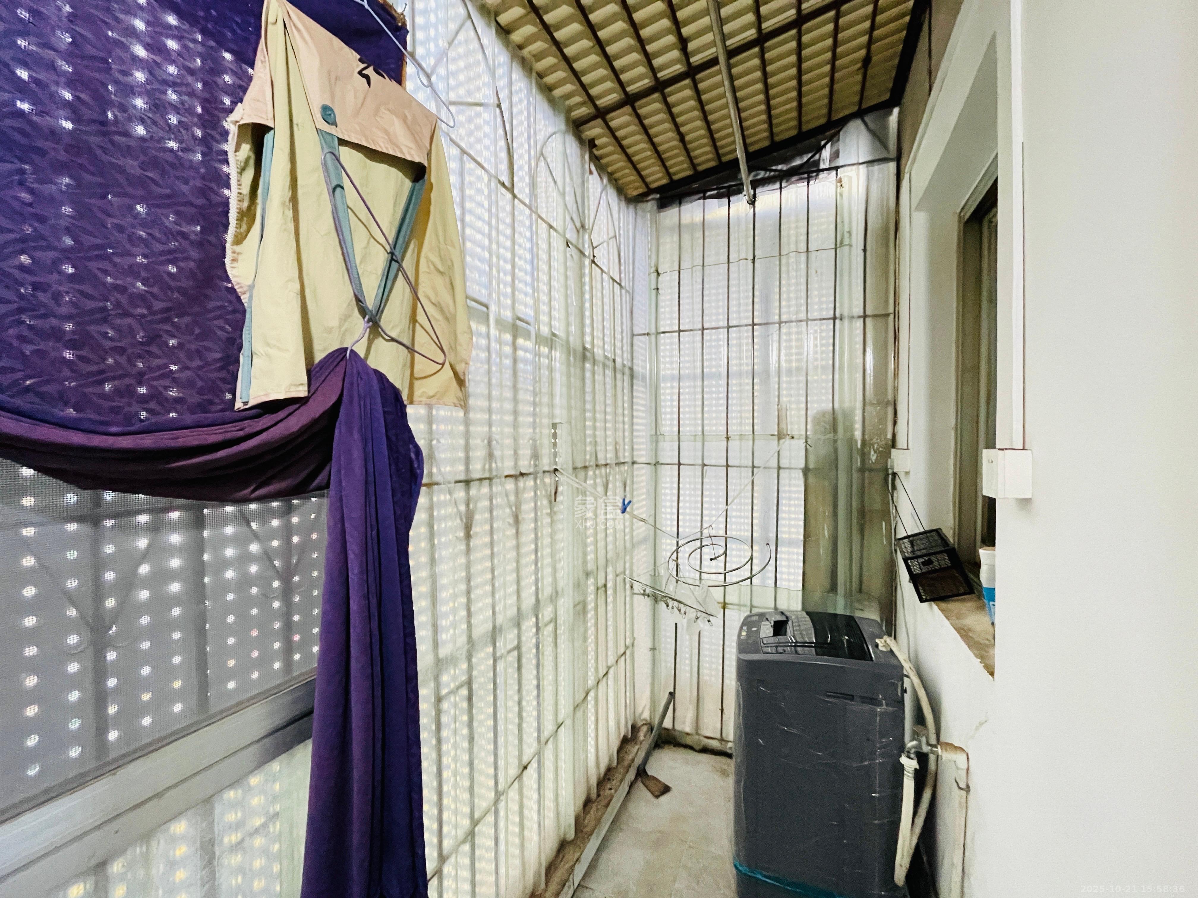 复兴街（陈家巷）散盘  1室1厅1卫    1100.0元/月室内图