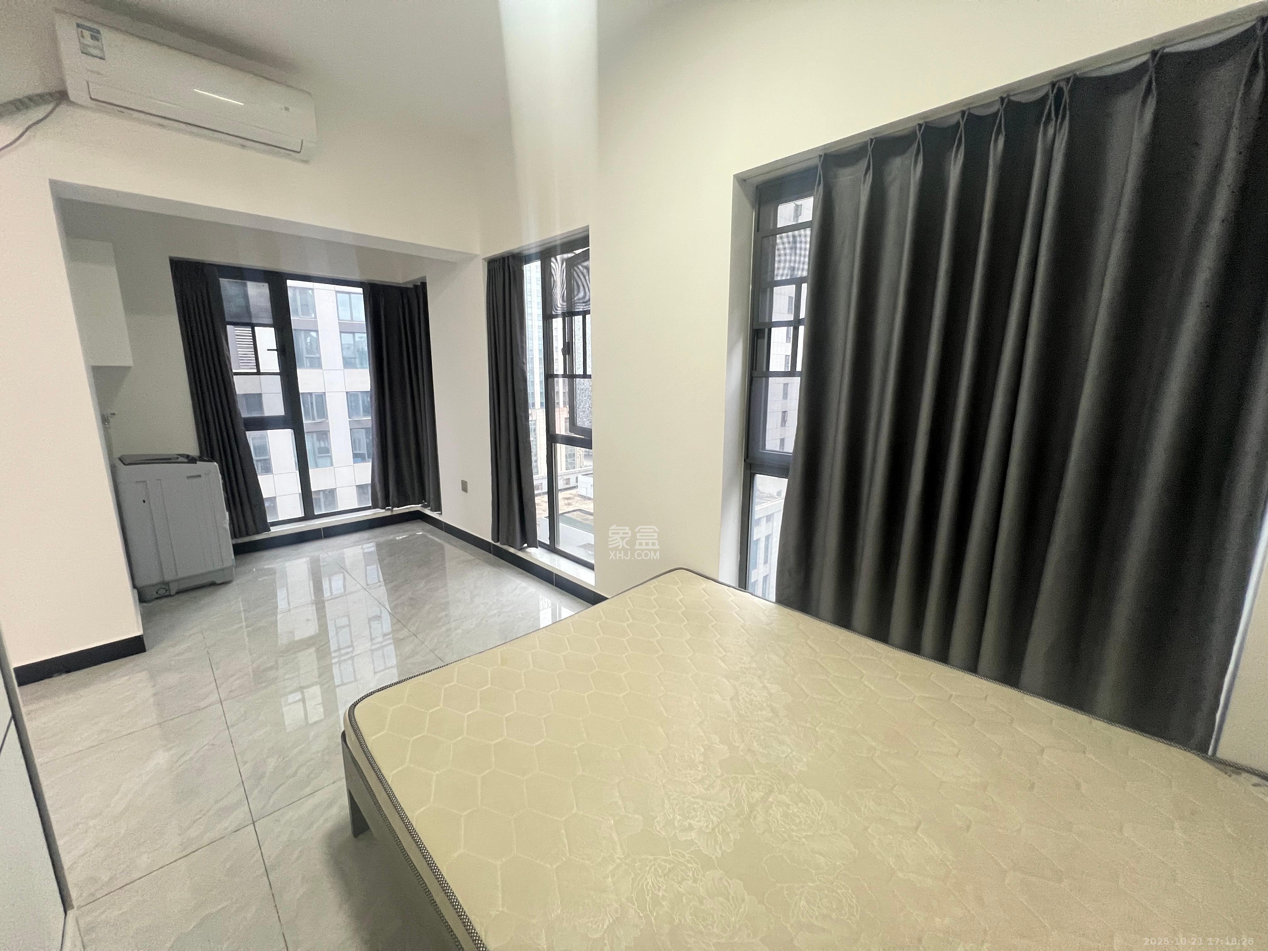 欣隆居  1室1厅1卫    2000.0元/月室内图