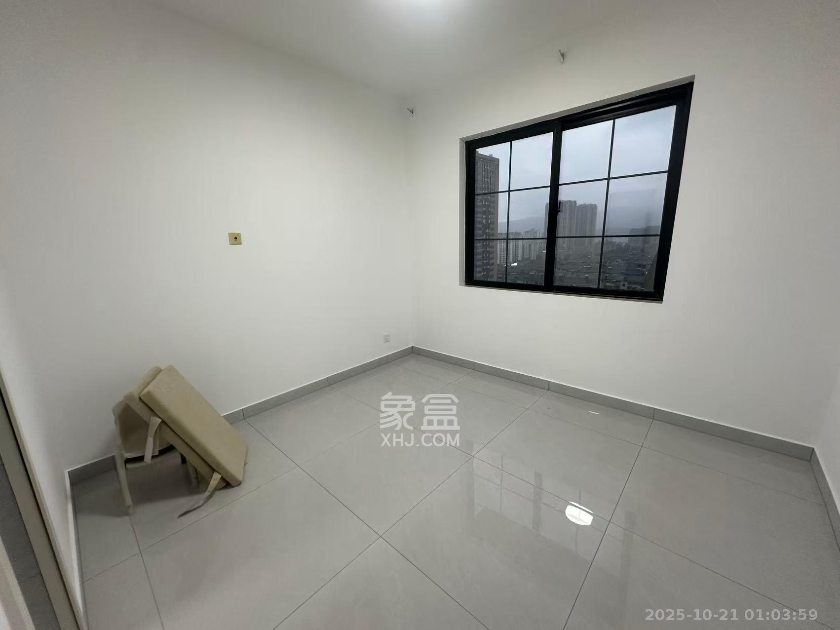 沁园春御院  3室2厅1卫    2900.0元/月室内图