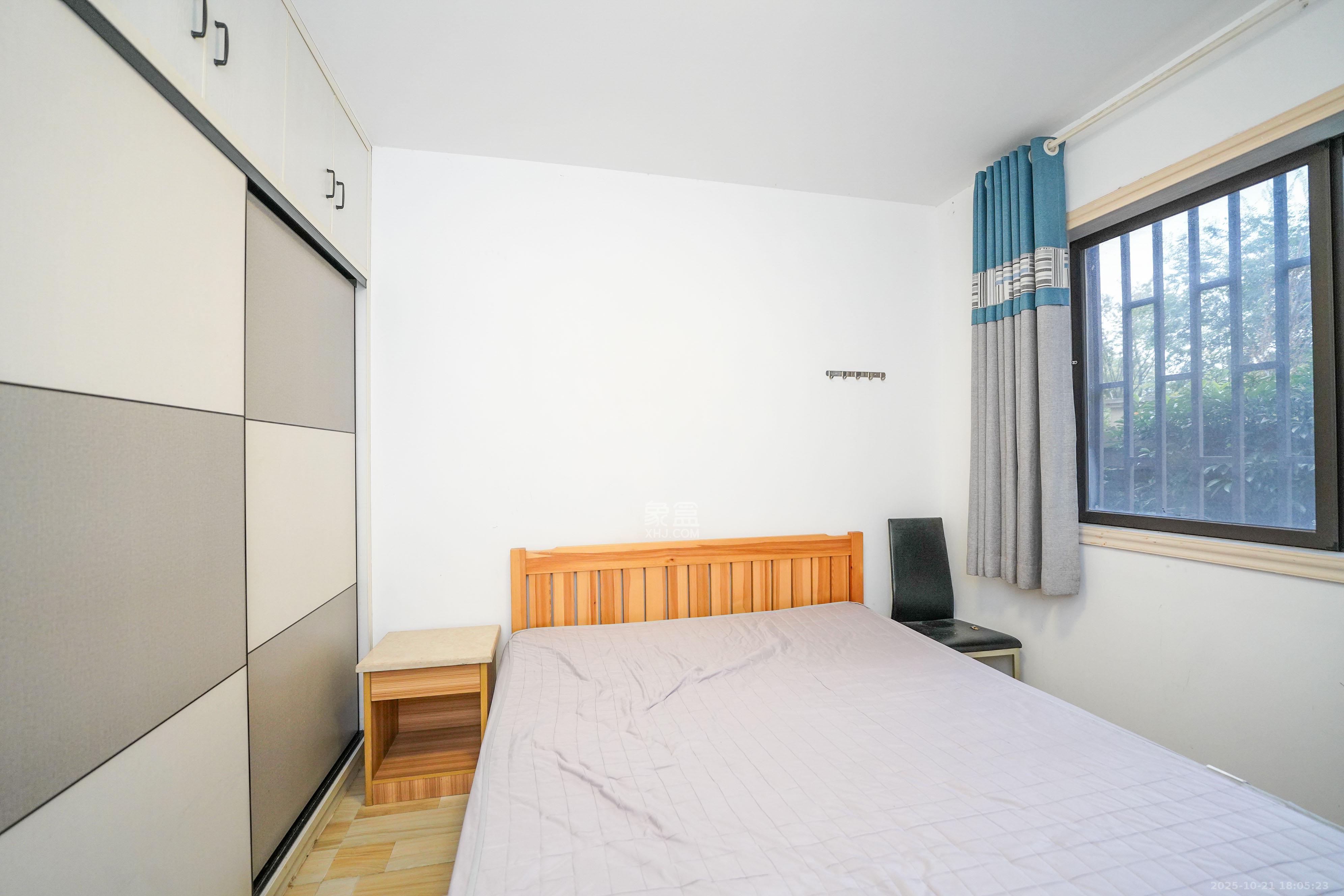 绿地新都会  3室2厅2卫    66.8万 绿地新都会  3室2厅2卫    66.8万卧室