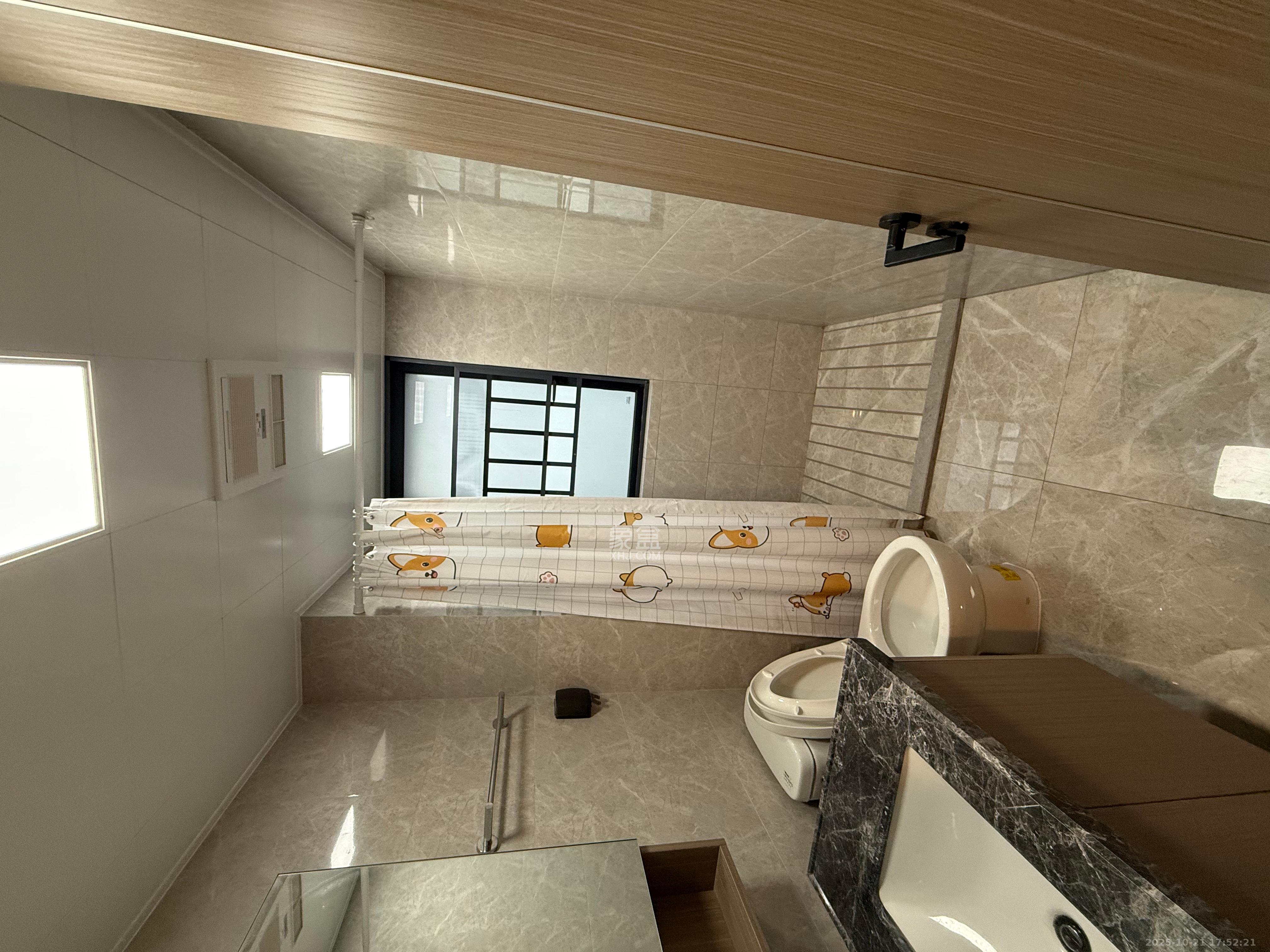 中海麓山境北区  4室2厅2卫    3000.0元/月室内图