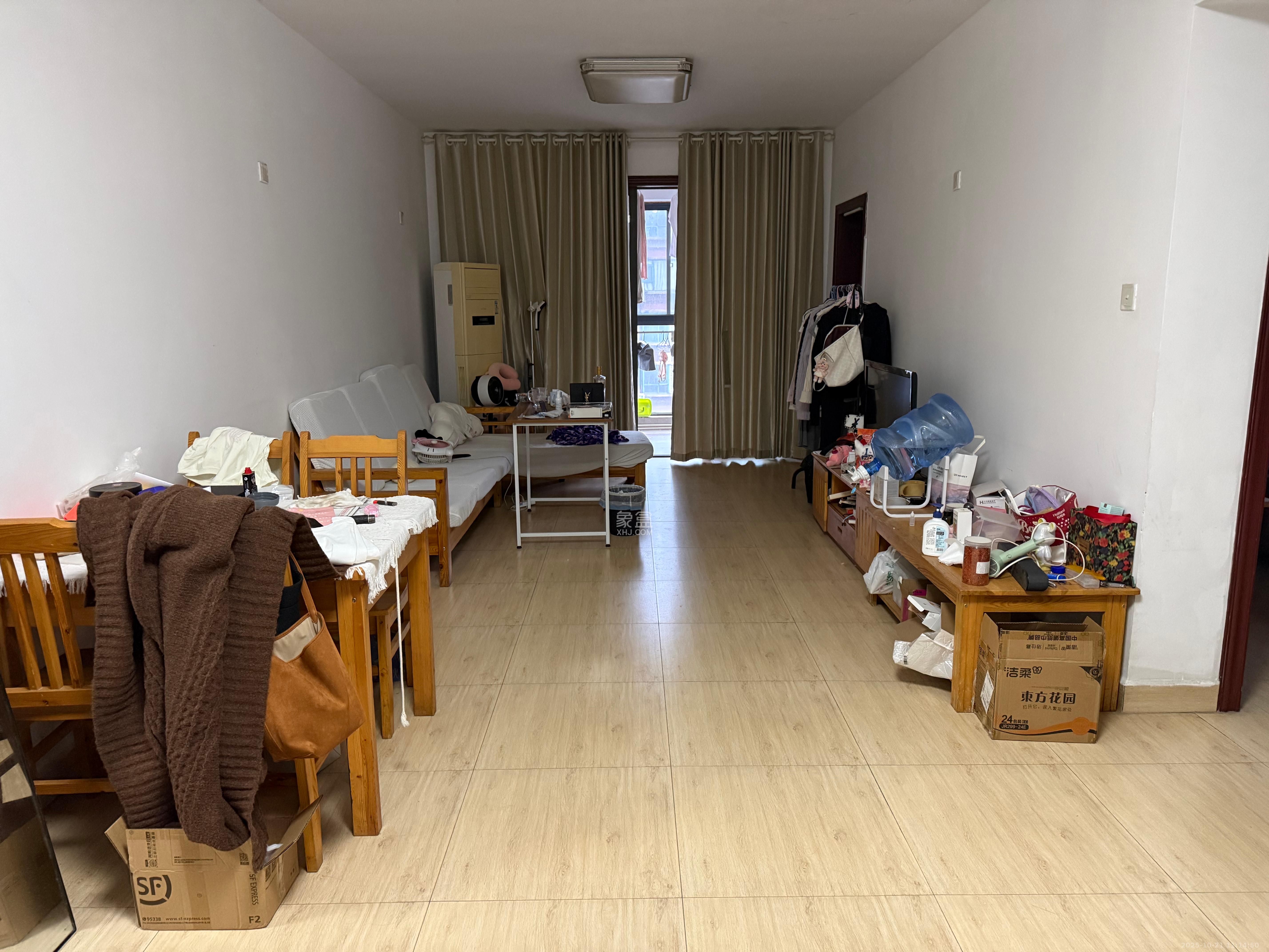 湘府东苑  2室2厅1卫    2000.0元/月 湘府东苑  2室2厅1卫    2000.0元/月室内图