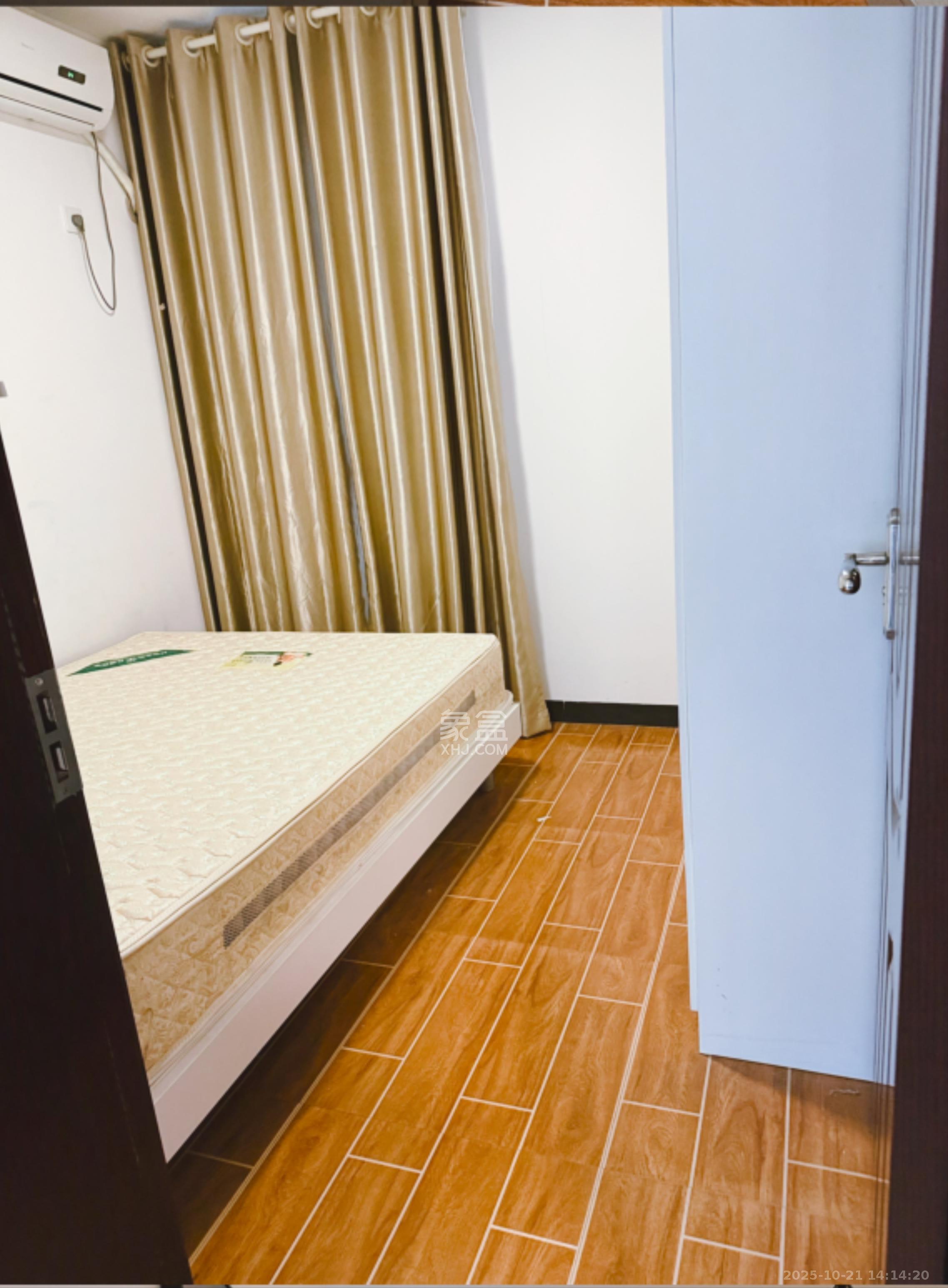 协信星澜汇  2室2厅1卫    2800.0元/月室内图