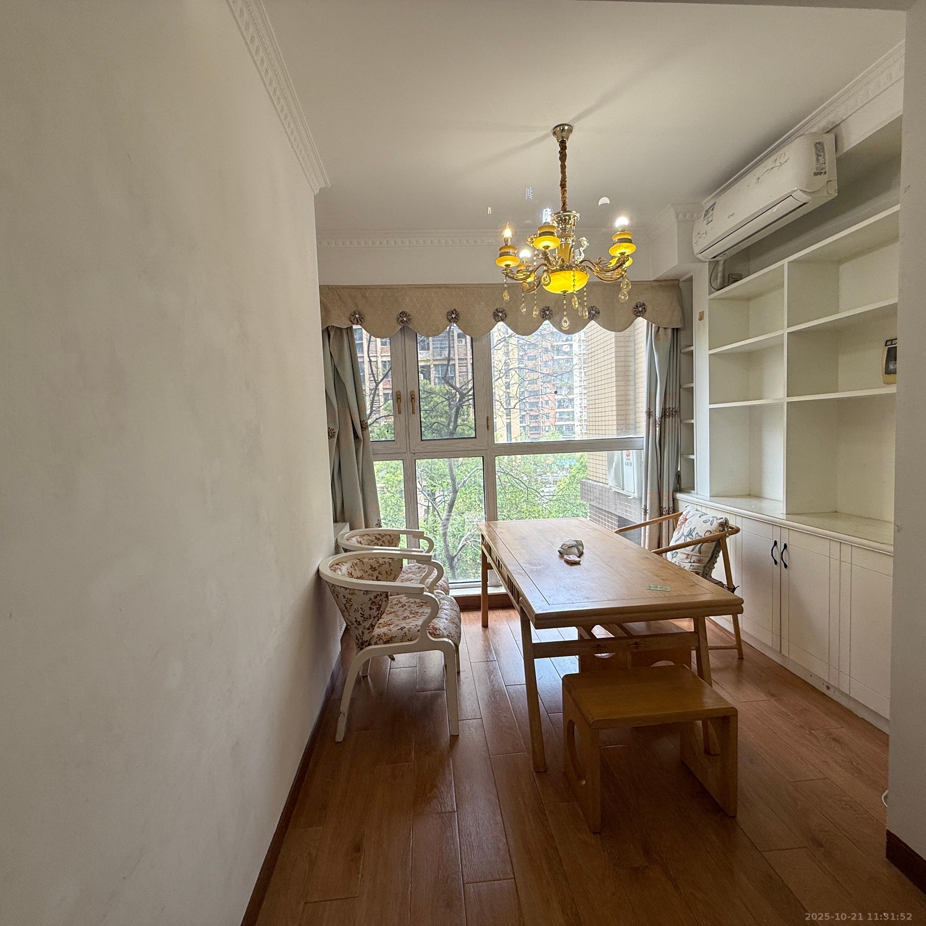 嘉福长安郡(融信澜悦、嘉福好美家园)  4室2厅2卫    3900.0元/月 嘉福长安郡(融信澜悦、嘉福好美家园)  4室2厅2卫    3900.0元/月室内图