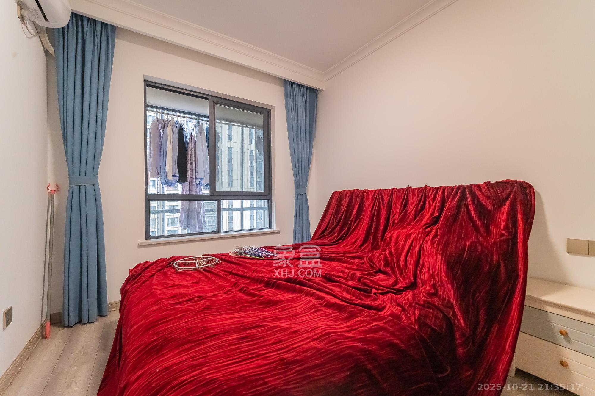 中建悦和城  4室2厅2卫    125.8万 中建悦和城  4室2厅2卫    125.8万卧室