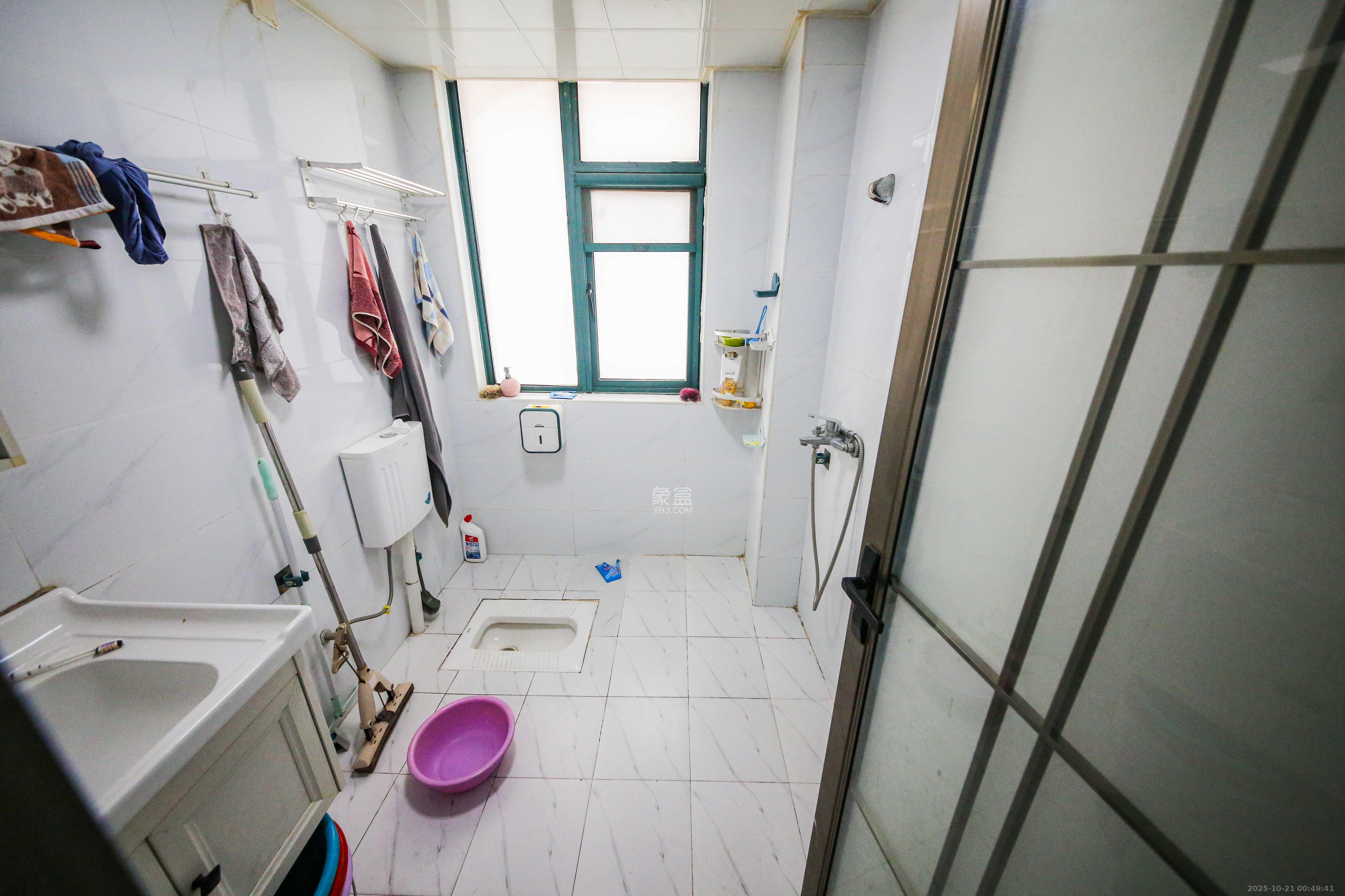 克拉美丽山庄（晟领国际）  4室2厅2卫    134.8万卫生间